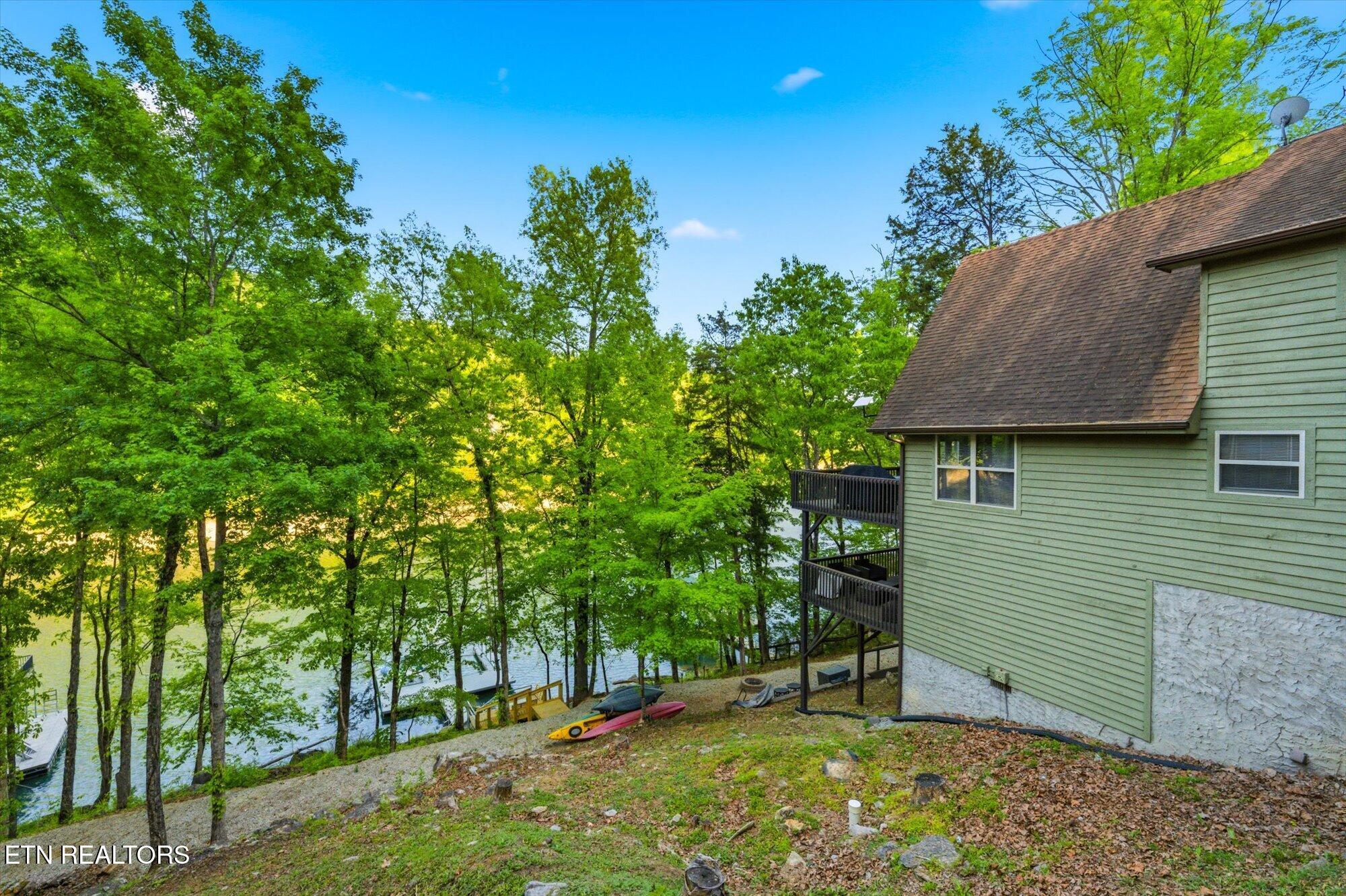 123 Flat Lake Circle Speedwell TN 37870