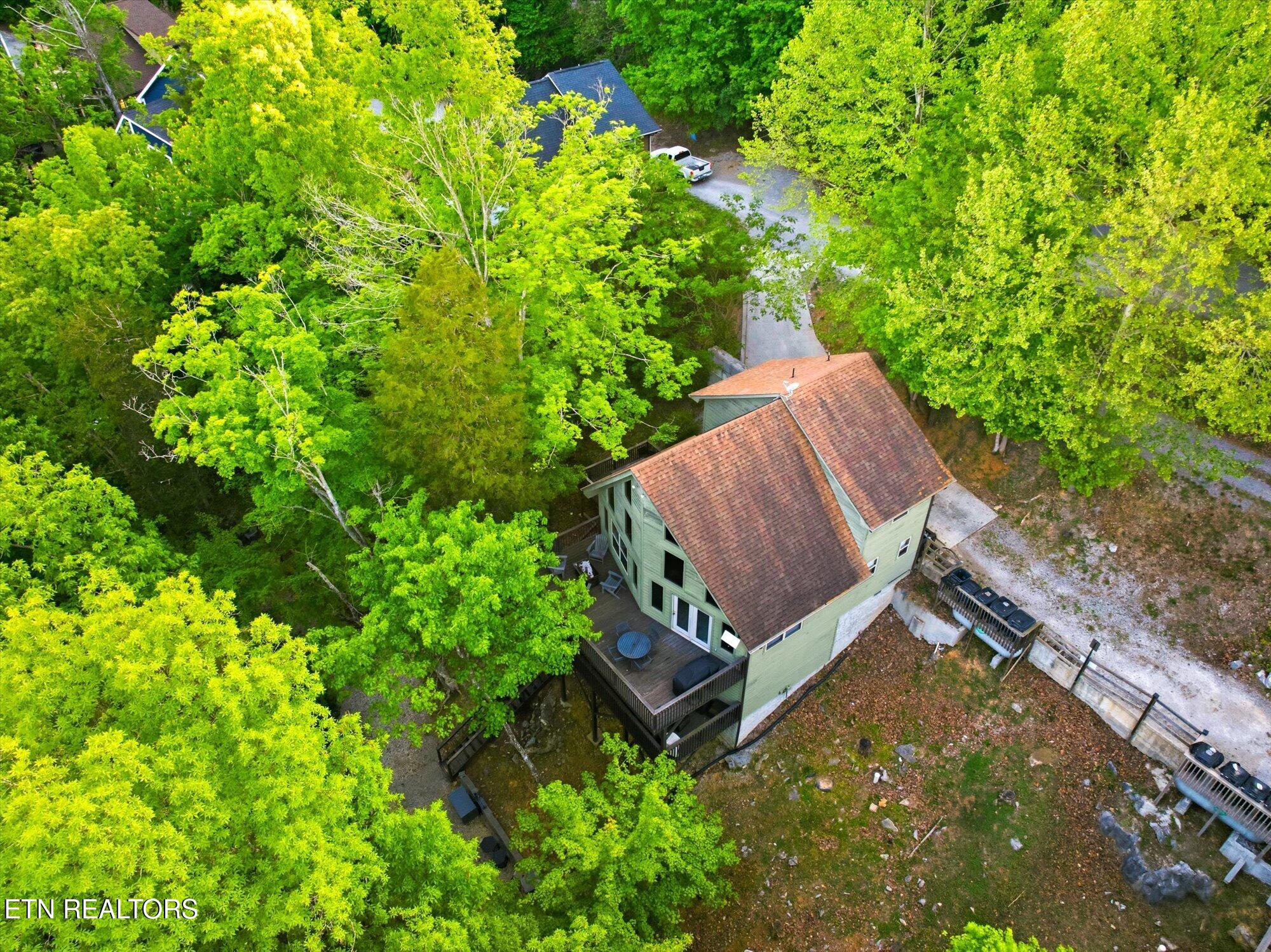 123 Flat Lake Circle Speedwell TN 37870