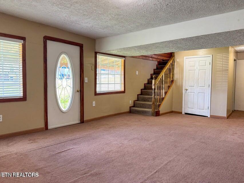 942 W Third Avenue Oneida TN 37841