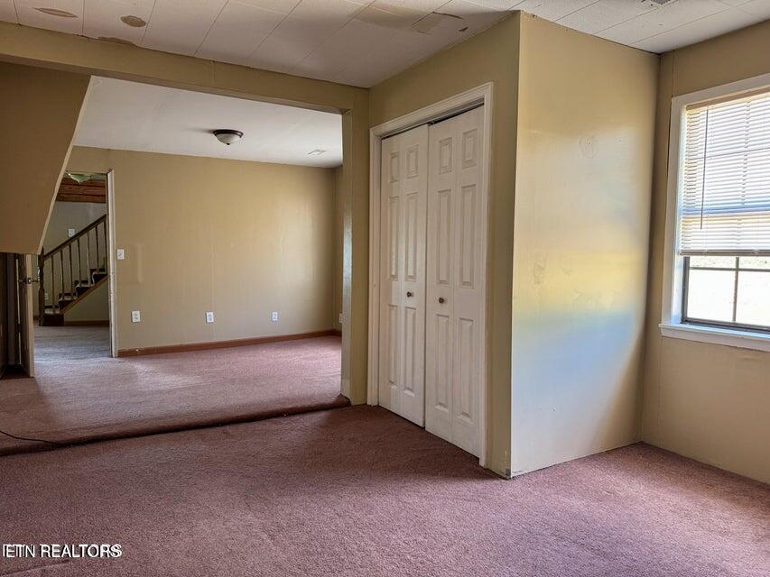 942 W Third Avenue Oneida TN 37841