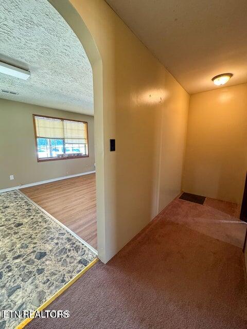 942 W Third Avenue Oneida TN 37841