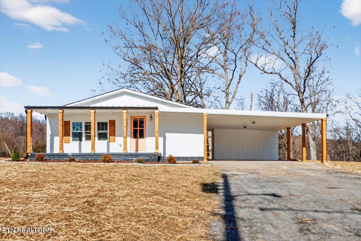7311 Harvey Henry Road Corryton TN 37721