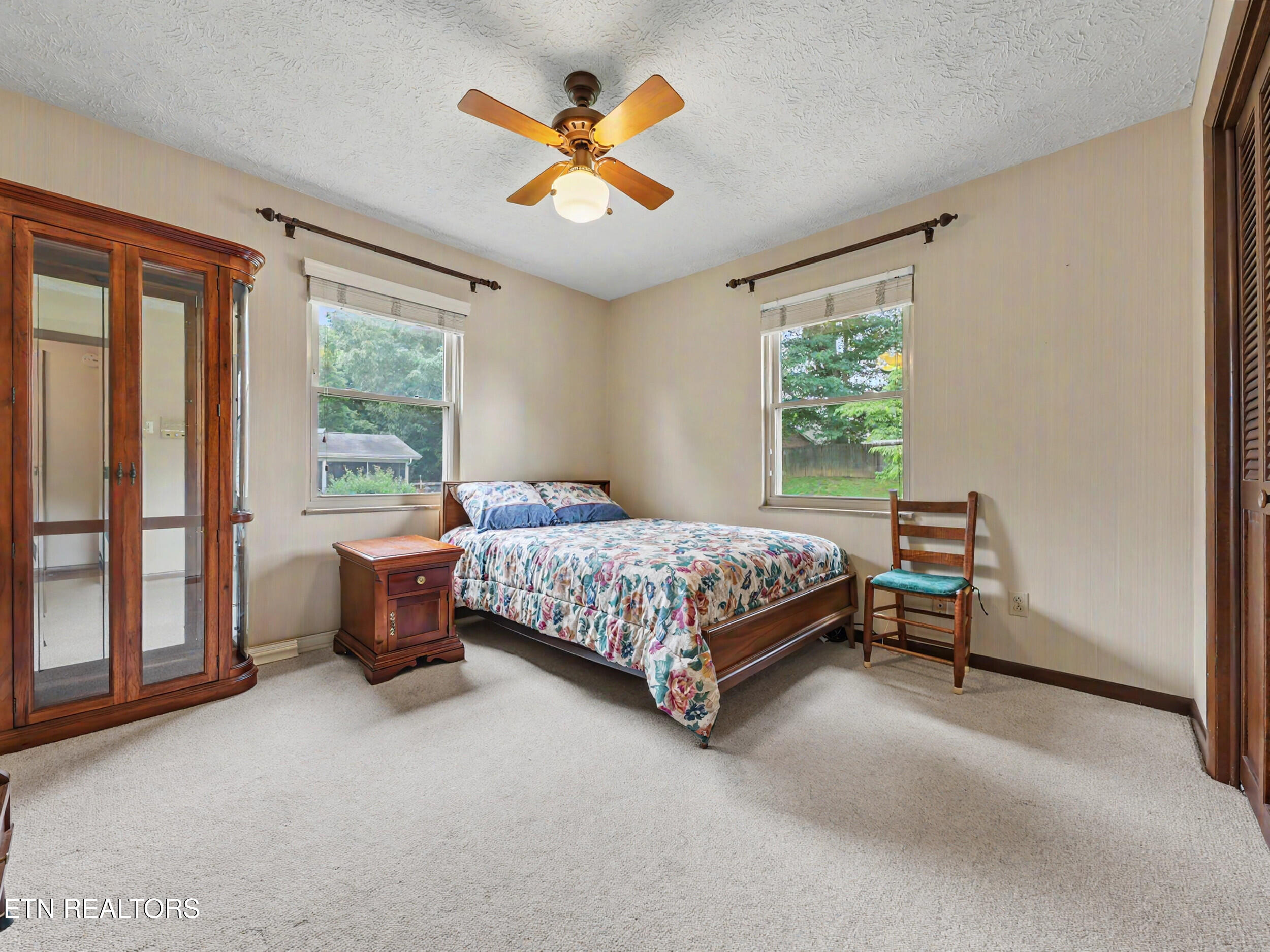 1909 S Belmont Drive Maryville TN 37804