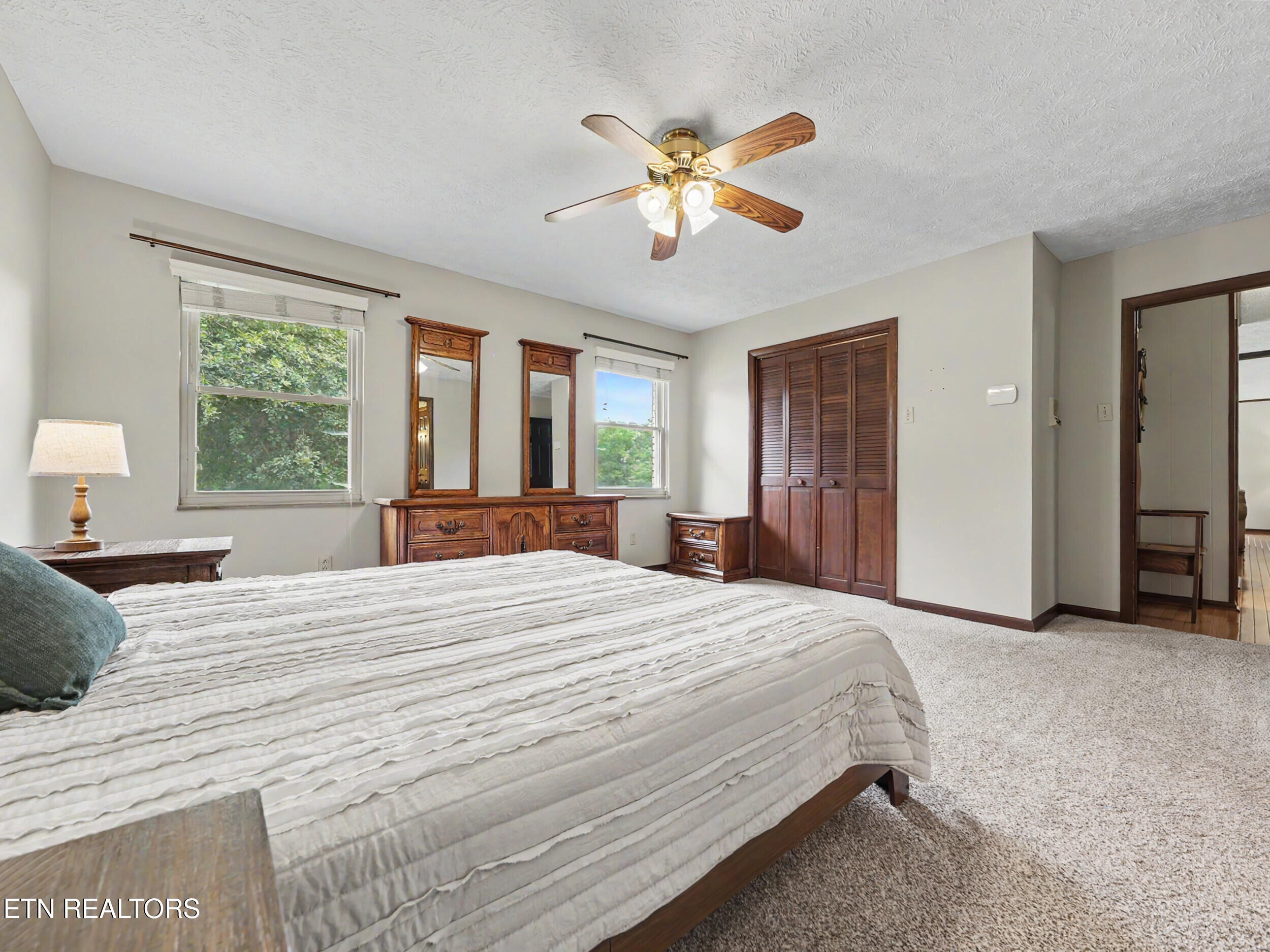 1909 S Belmont Drive Maryville TN 37804
