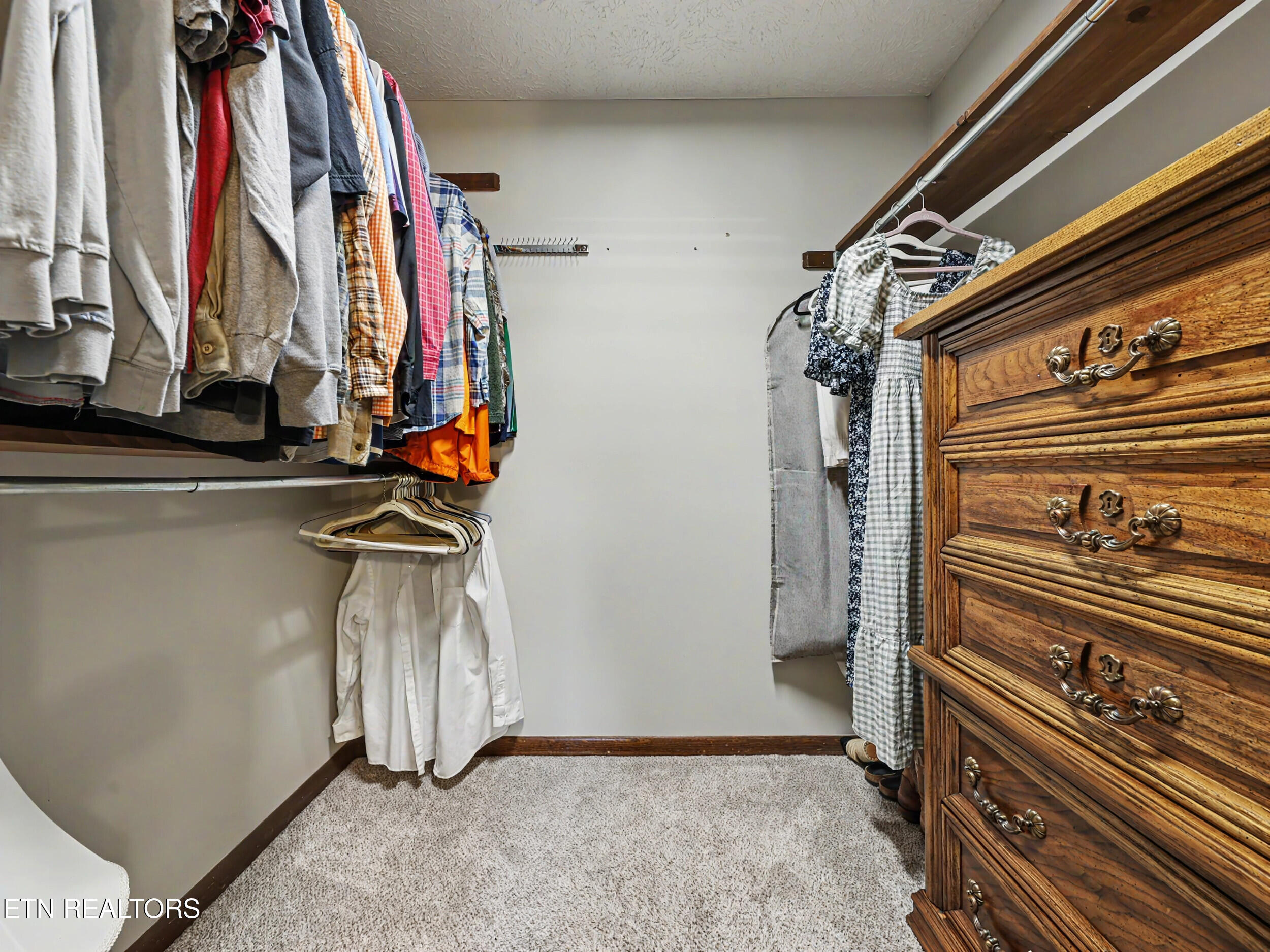 1909 S Belmont Drive Maryville TN 37804