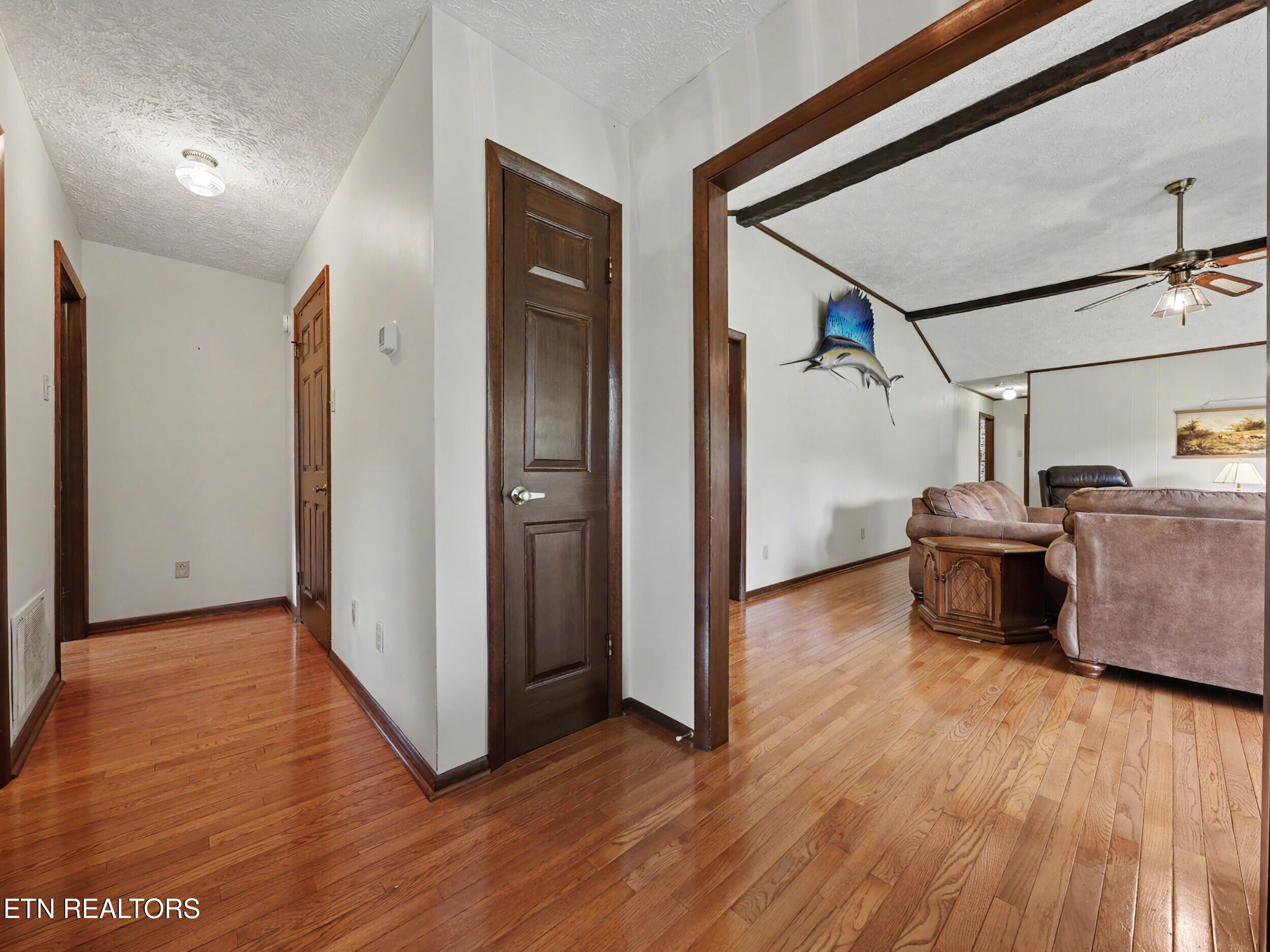 1909 S Belmont Drive Maryville TN 37804