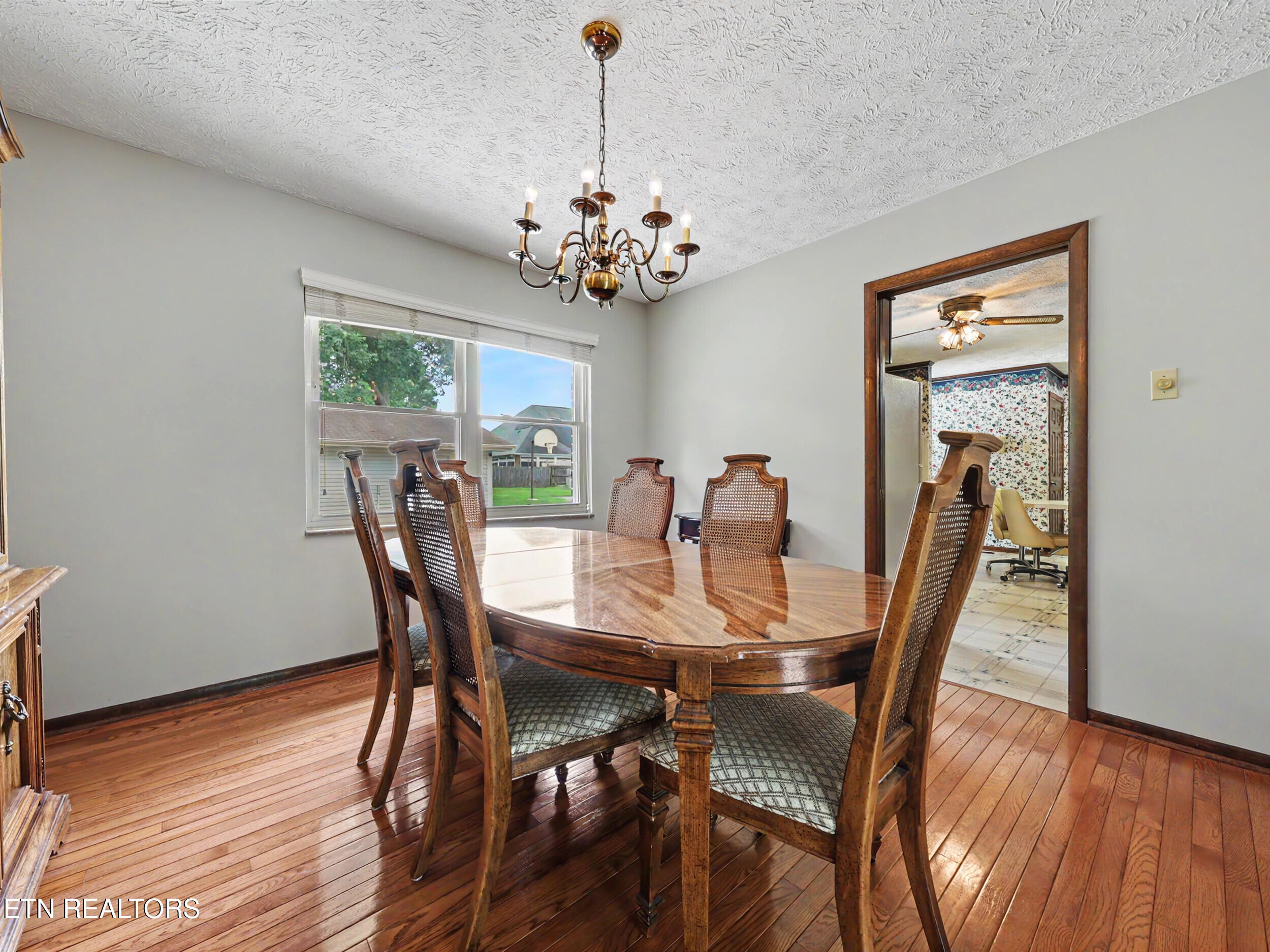 1909 S Belmont Drive Maryville TN 37804
