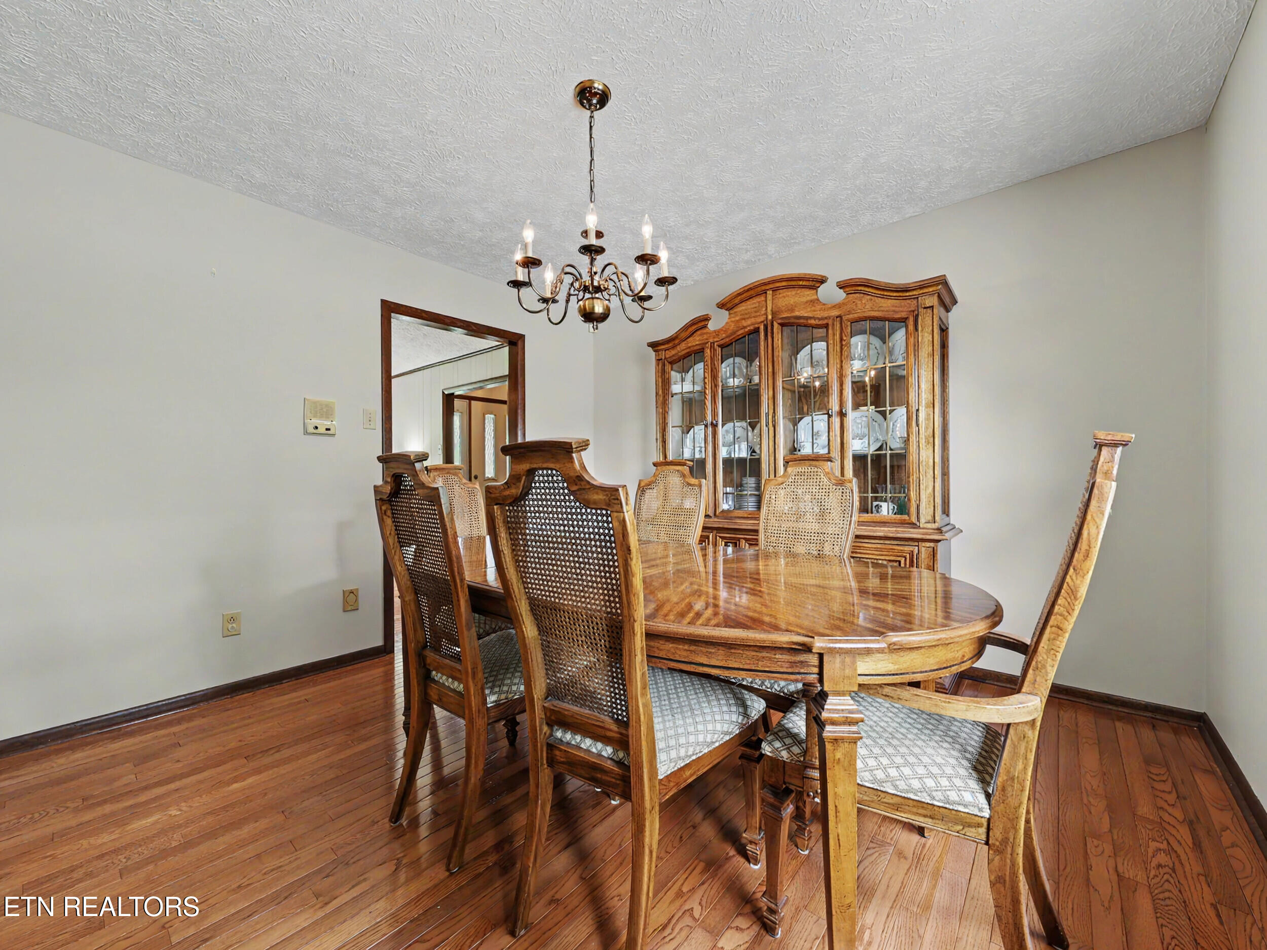 1909 S Belmont Drive Maryville TN 37804
