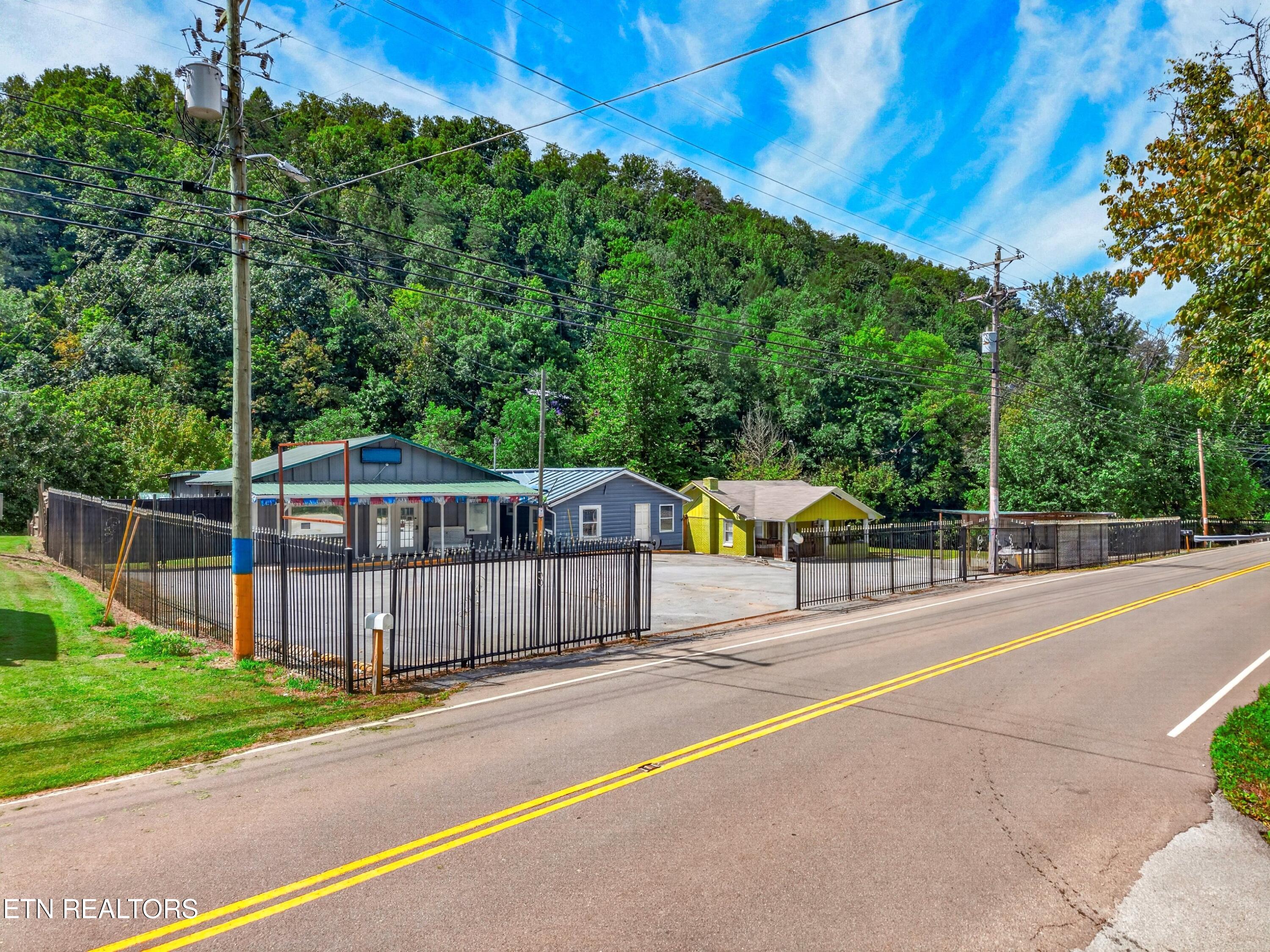 1514 Upper Middle Creek Road Sevierville TN 37876