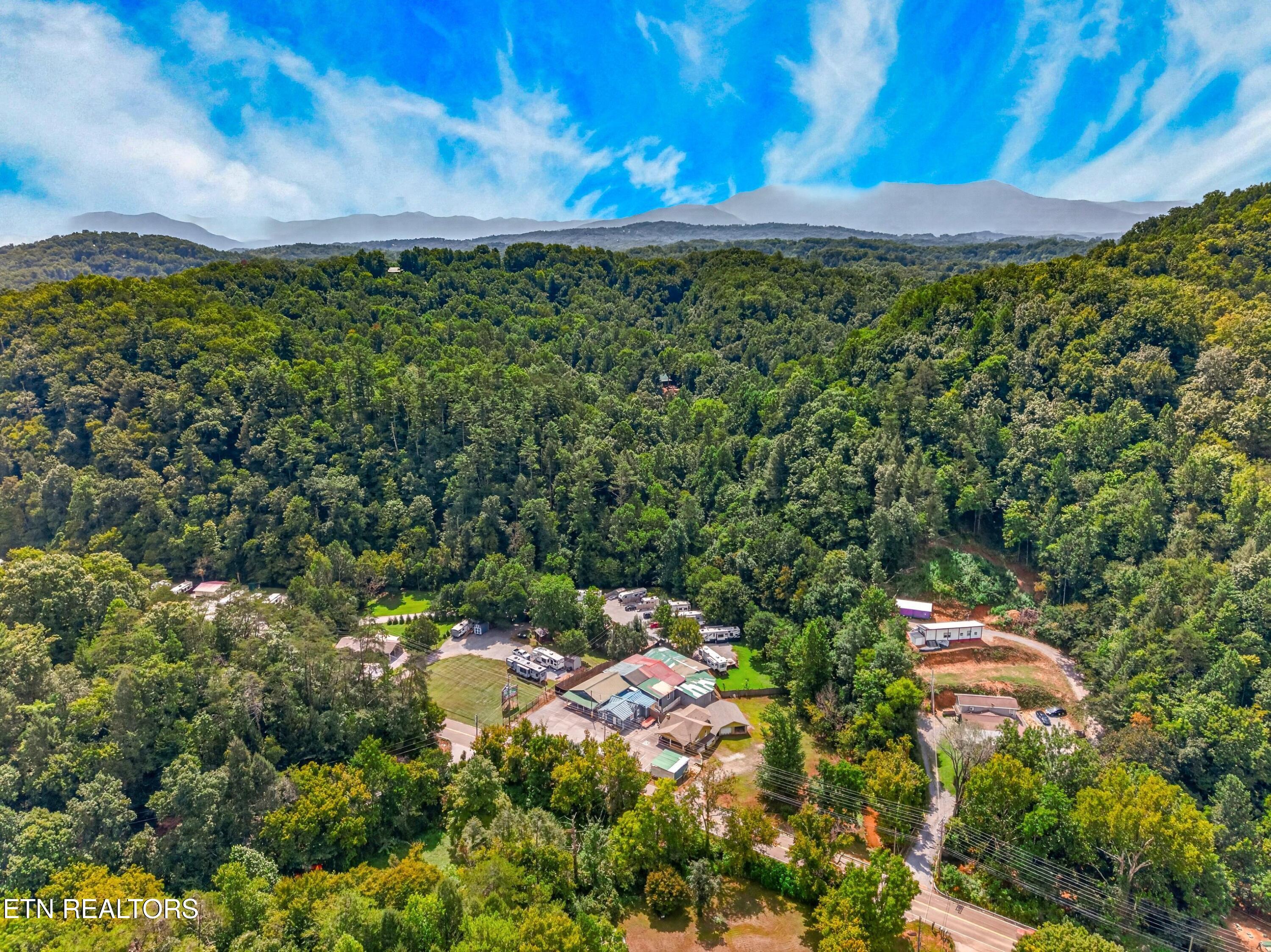 1514 Upper Middle Creek Road Sevierville TN 37876