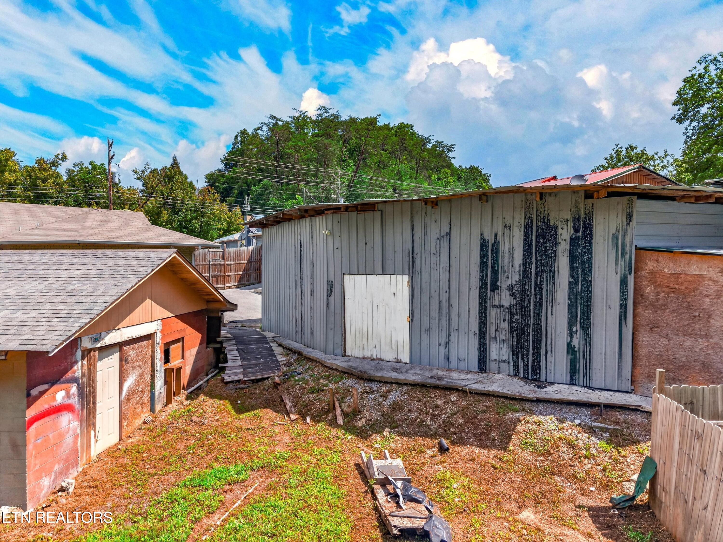 1514 Upper Middle Creek Road Sevierville TN 37876