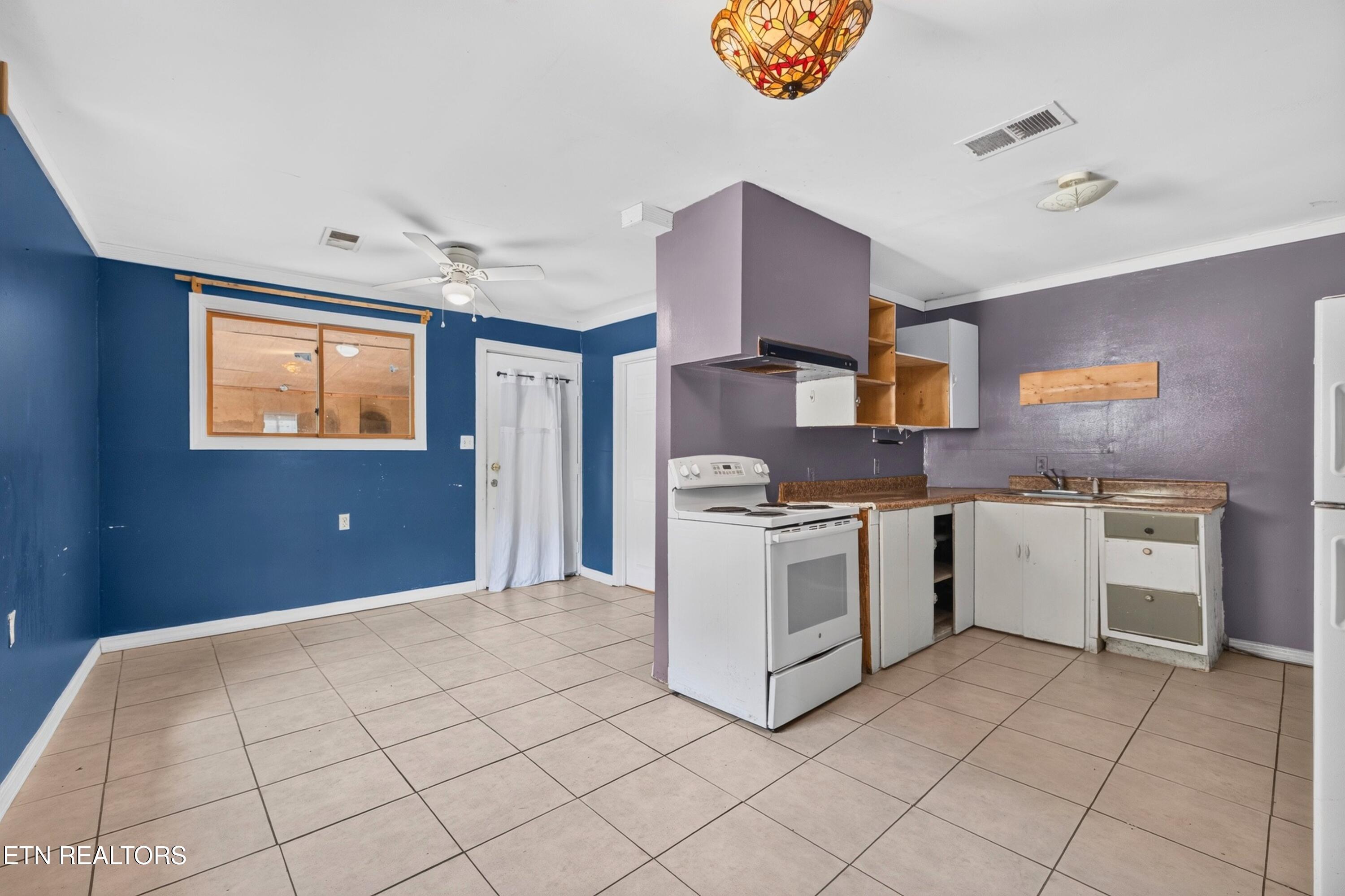 1514 Upper Middle Creek Road Sevierville TN 37876