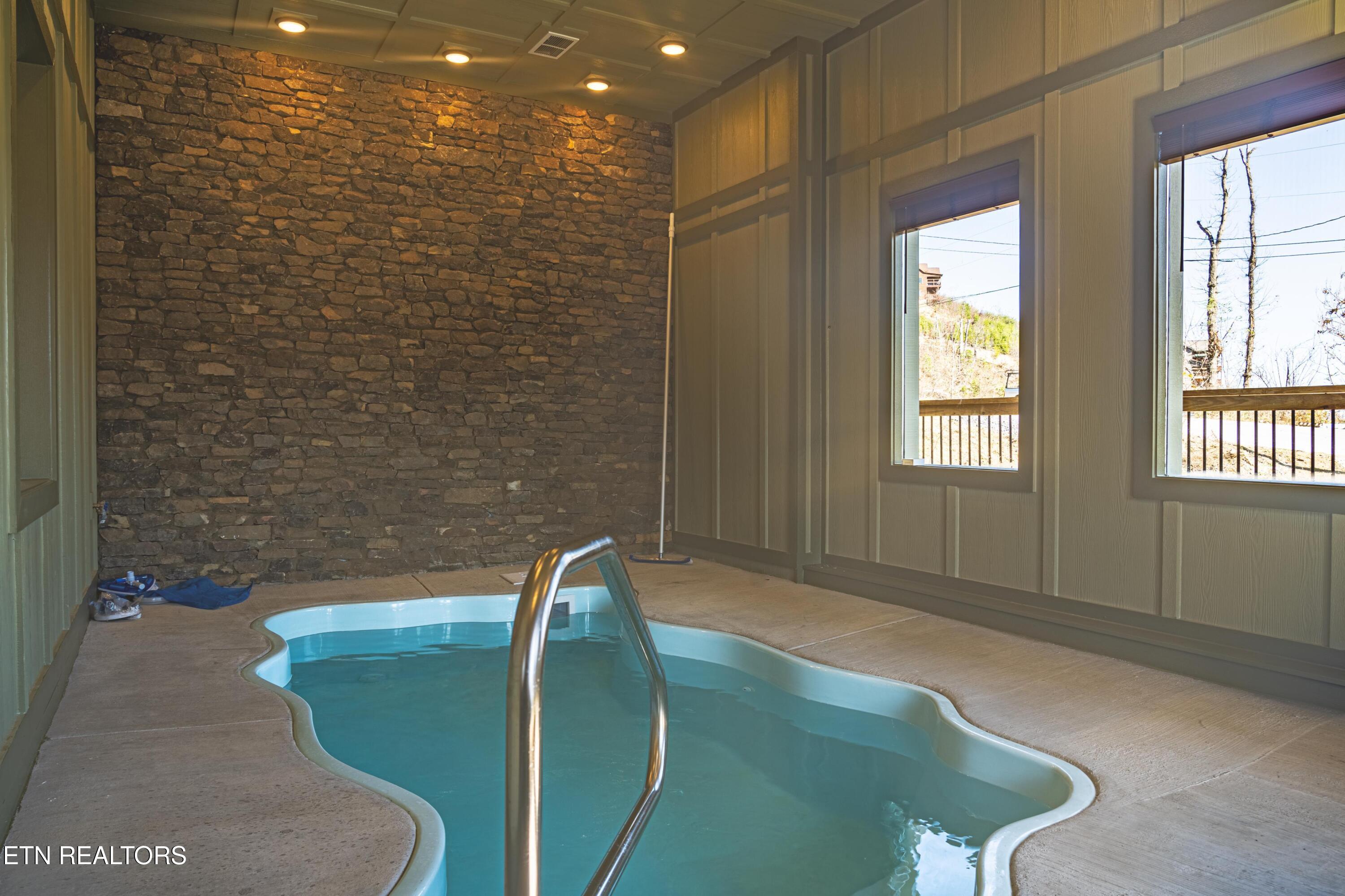 918 Elm Road Gatlinburg TN 37738