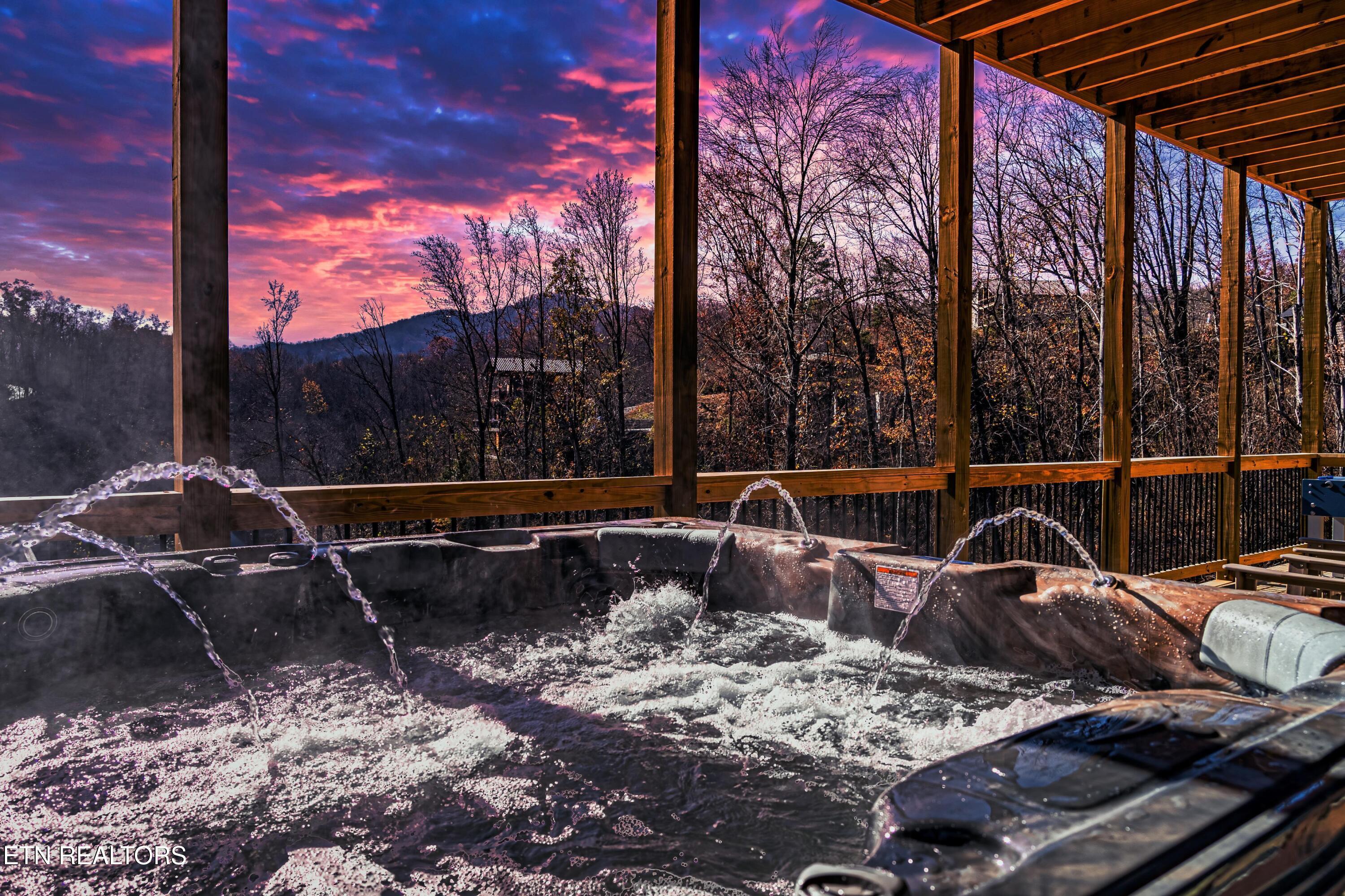 918 Elm Road Gatlinburg TN 37738