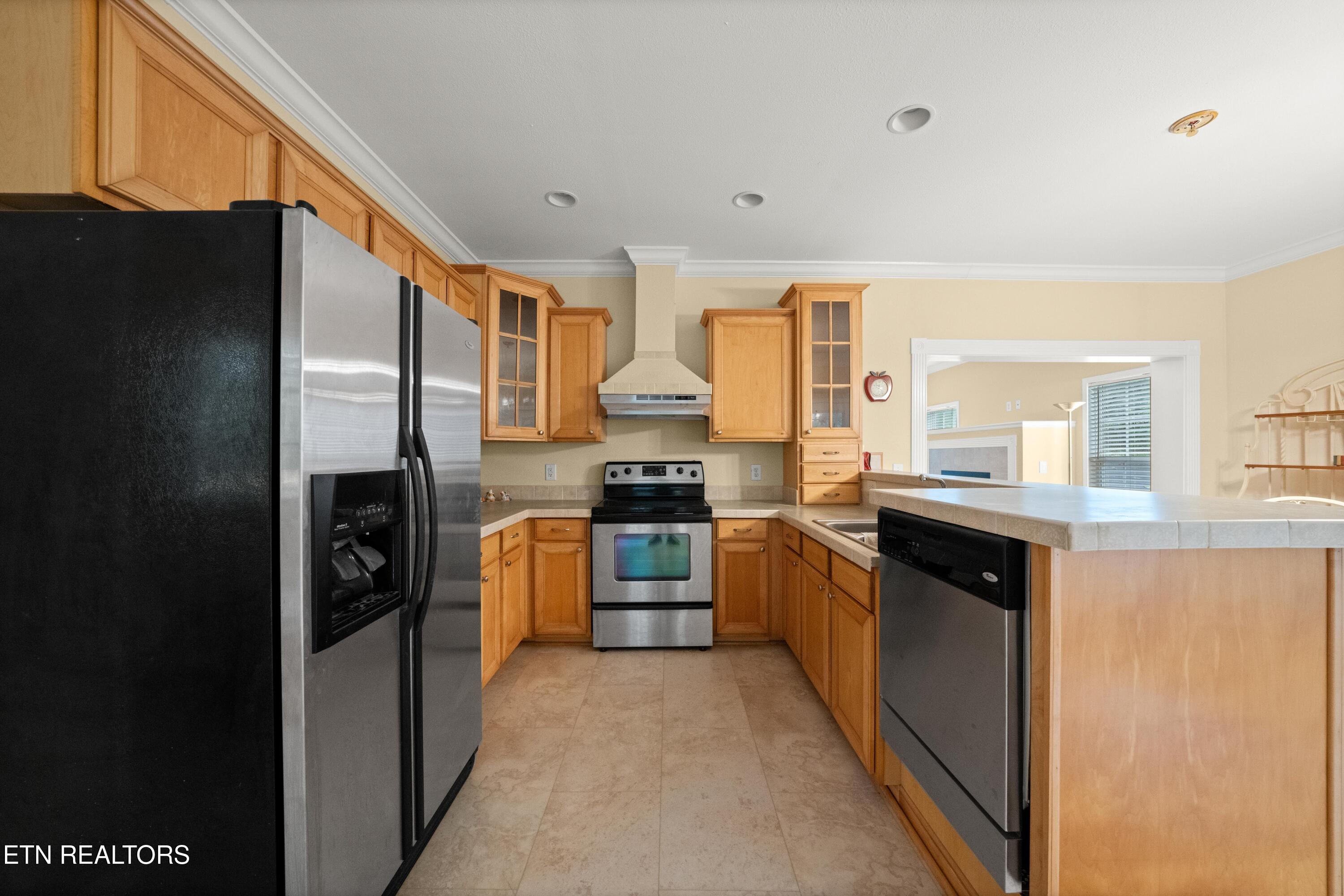 359 E Cove Road Monterey TN 38574