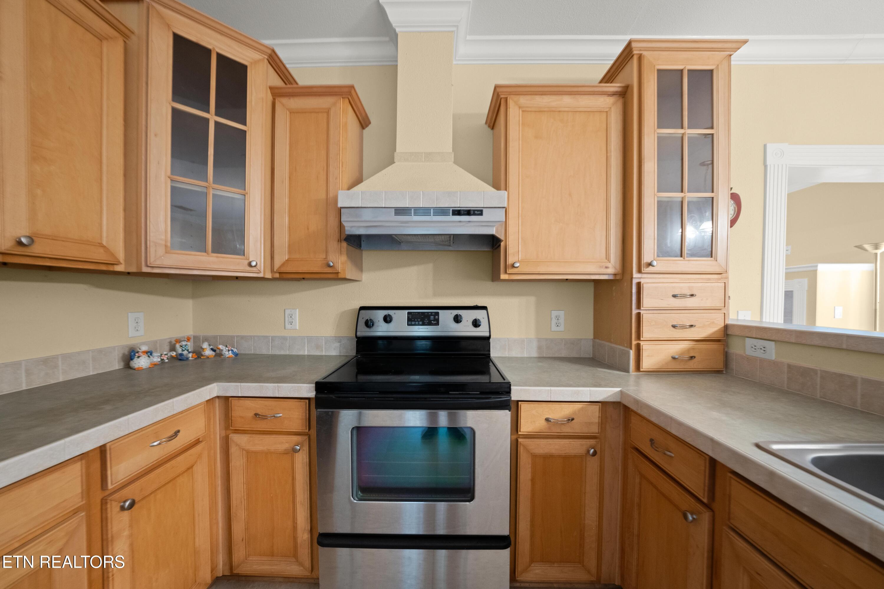 359 E Cove Road Monterey TN 38574