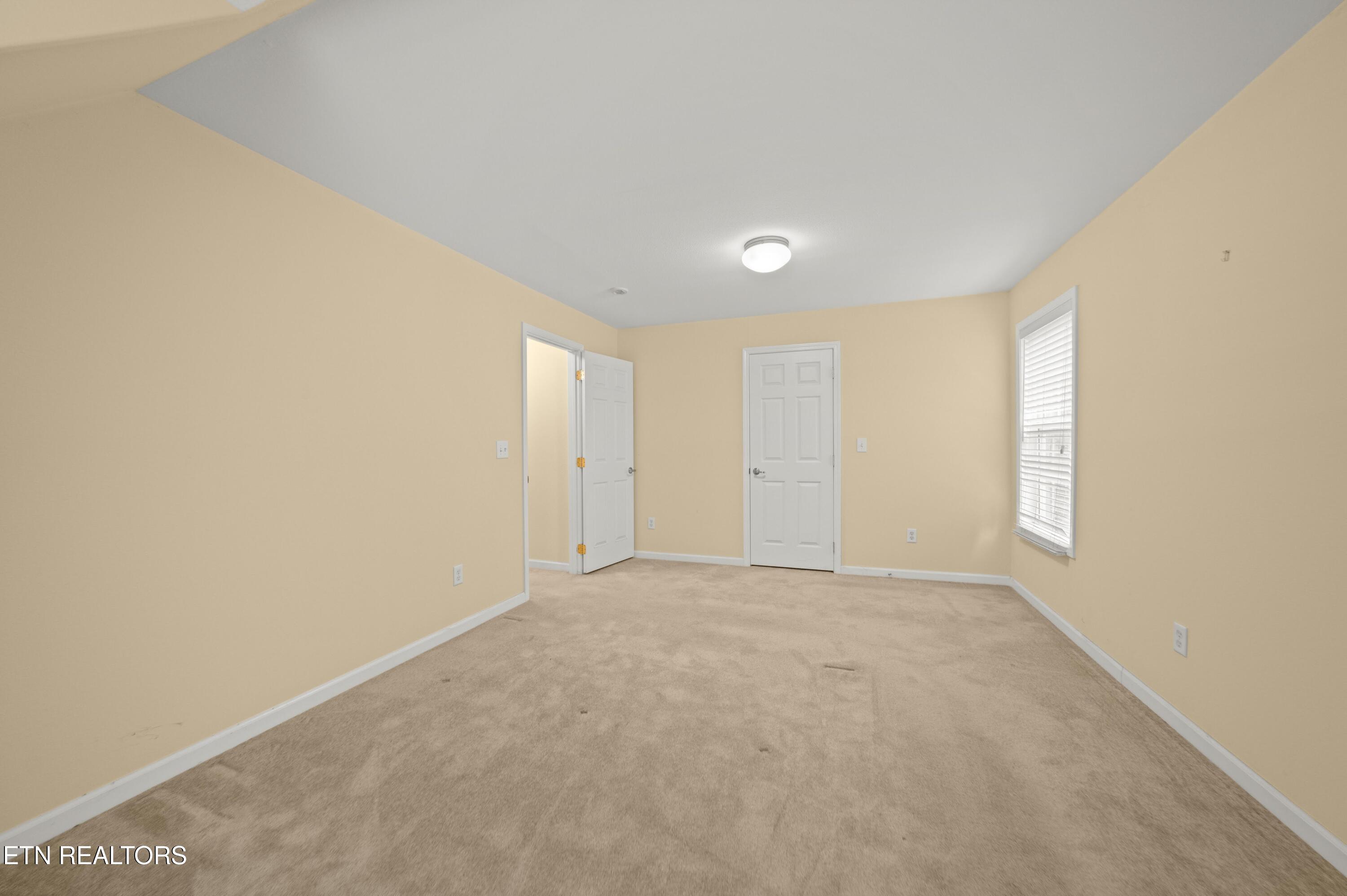 359 E Cove Road Monterey TN 38574