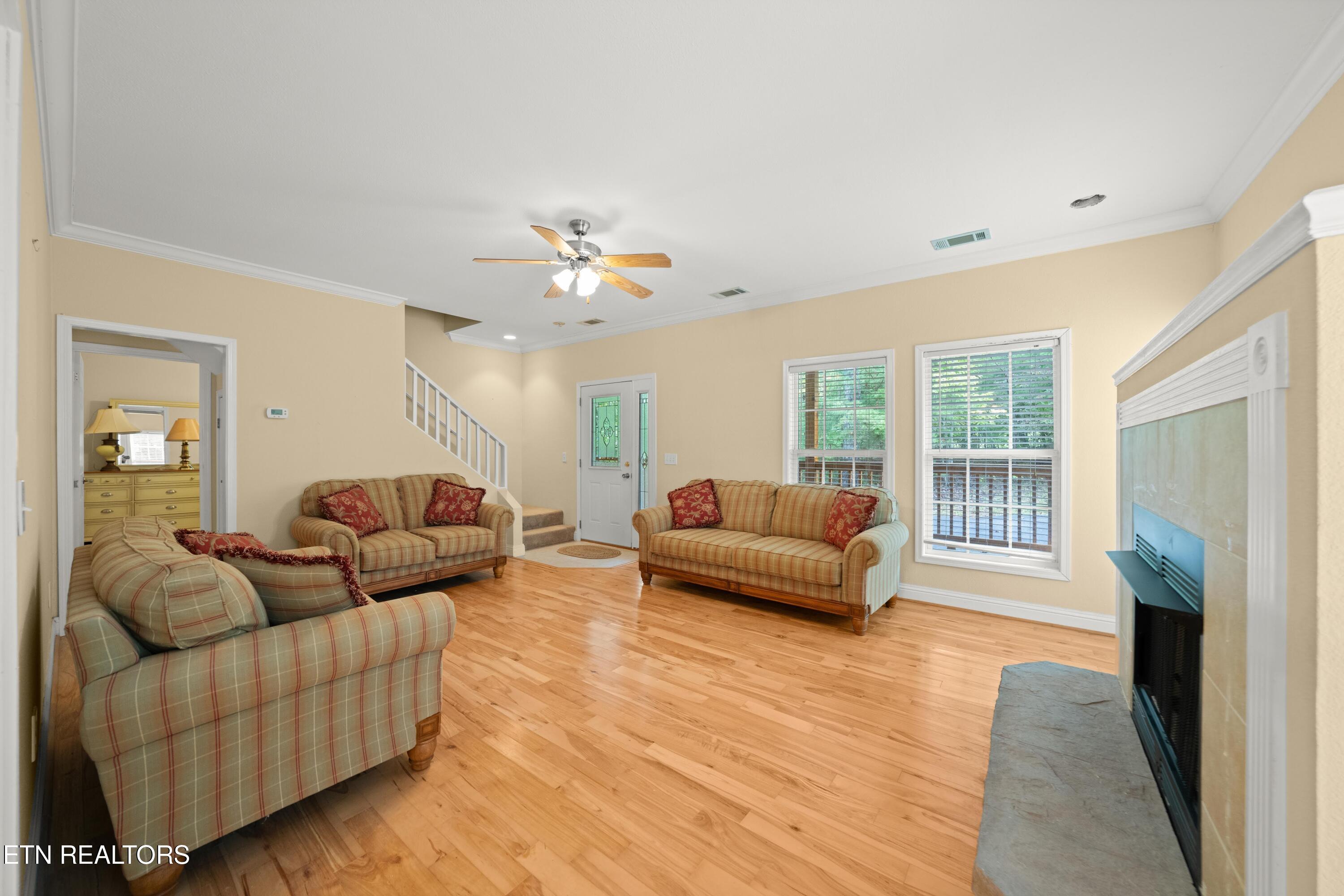 359 E Cove Road Monterey TN 38574