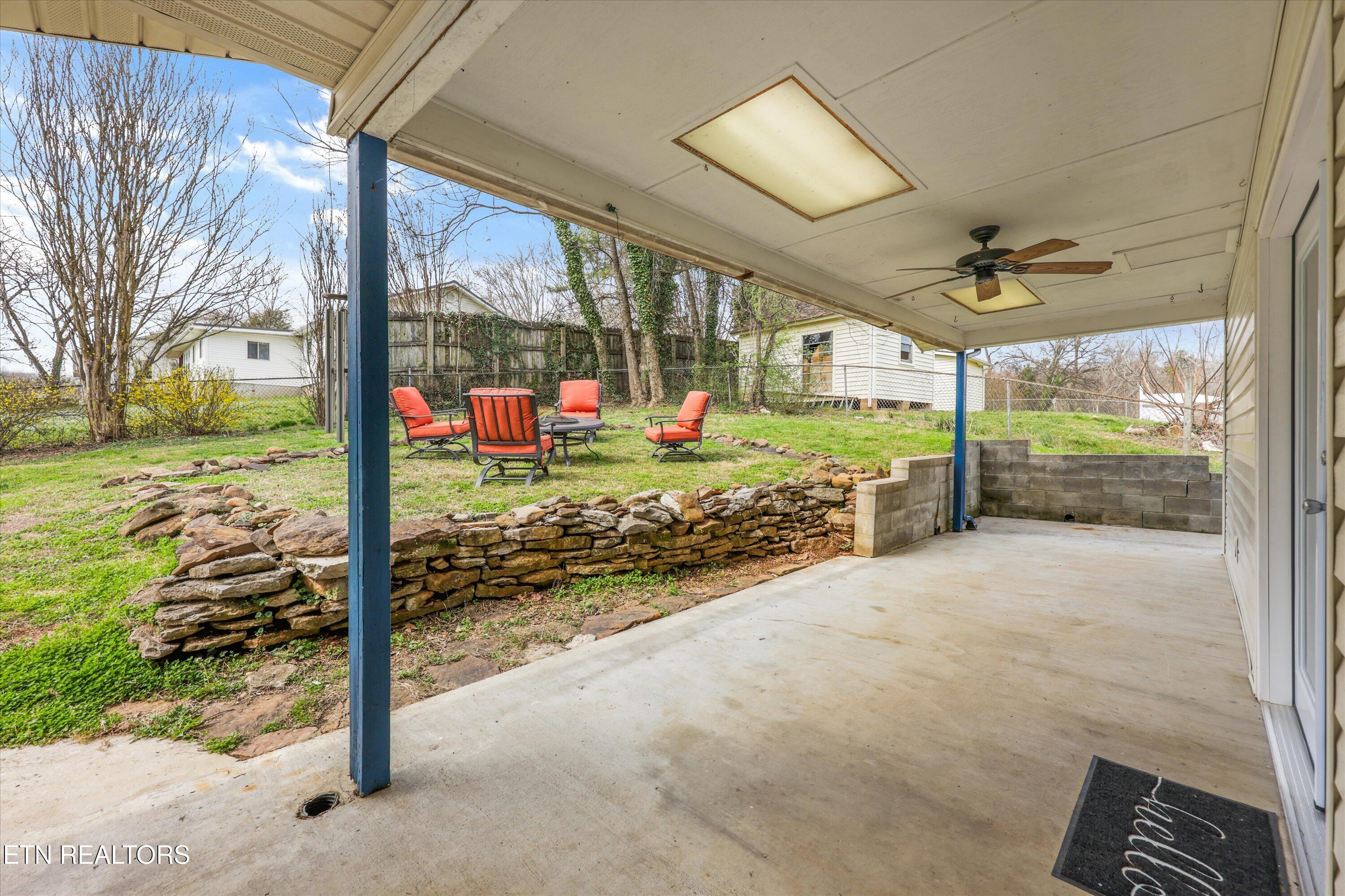 127 Athens Road Oak Ridge TN 37830