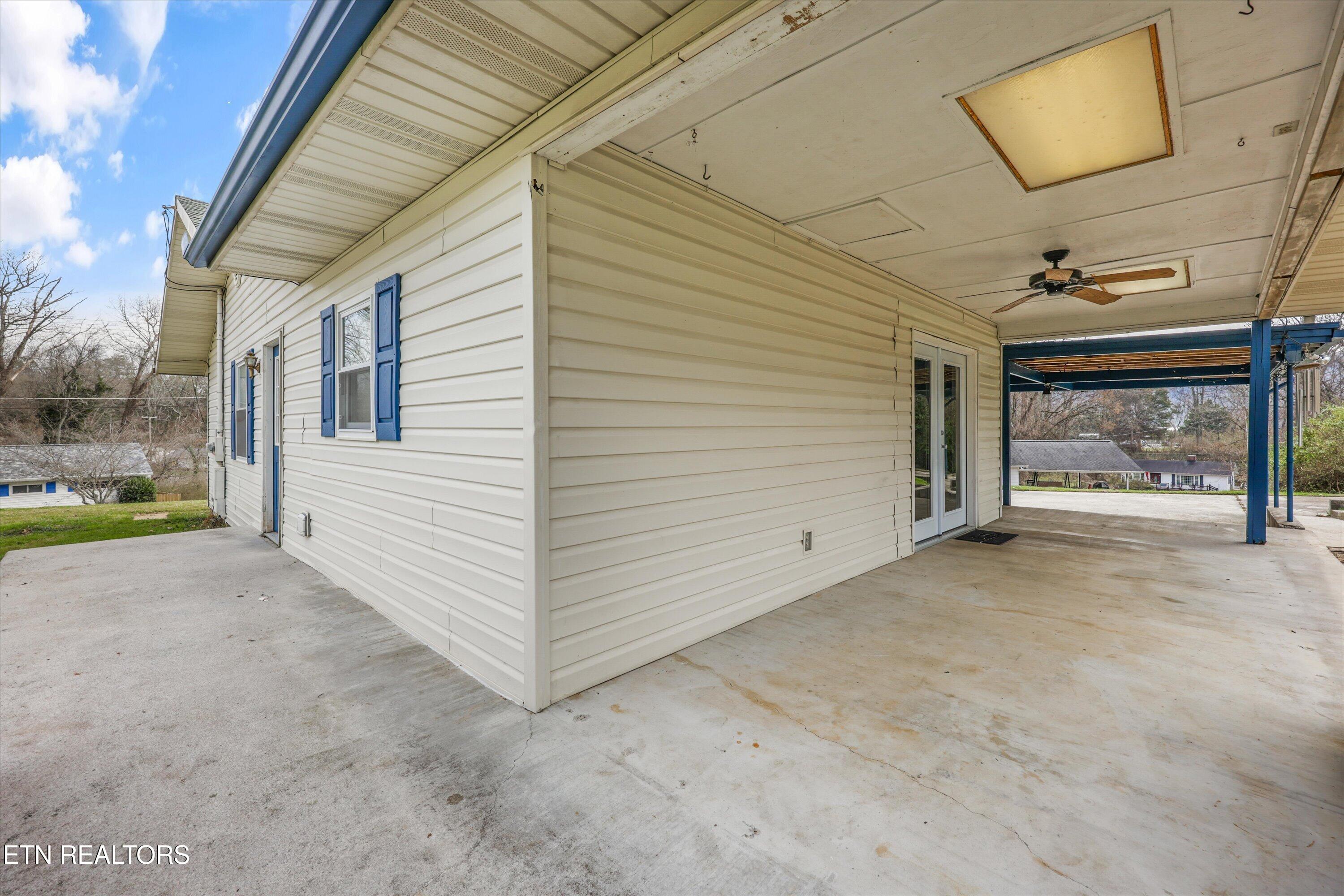 127 Athens Road Oak Ridge TN 37830