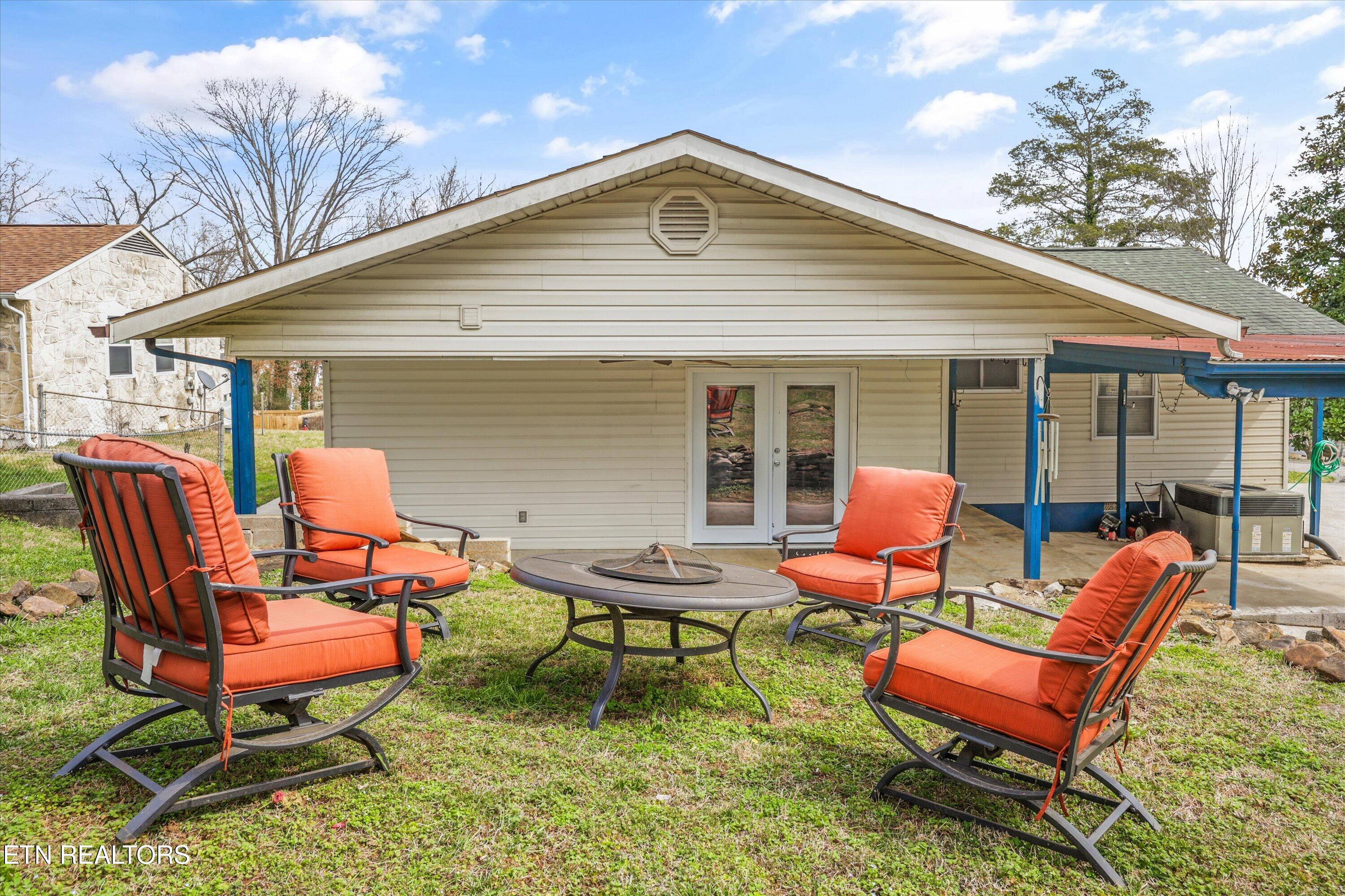 127 Athens Road Oak Ridge TN 37830