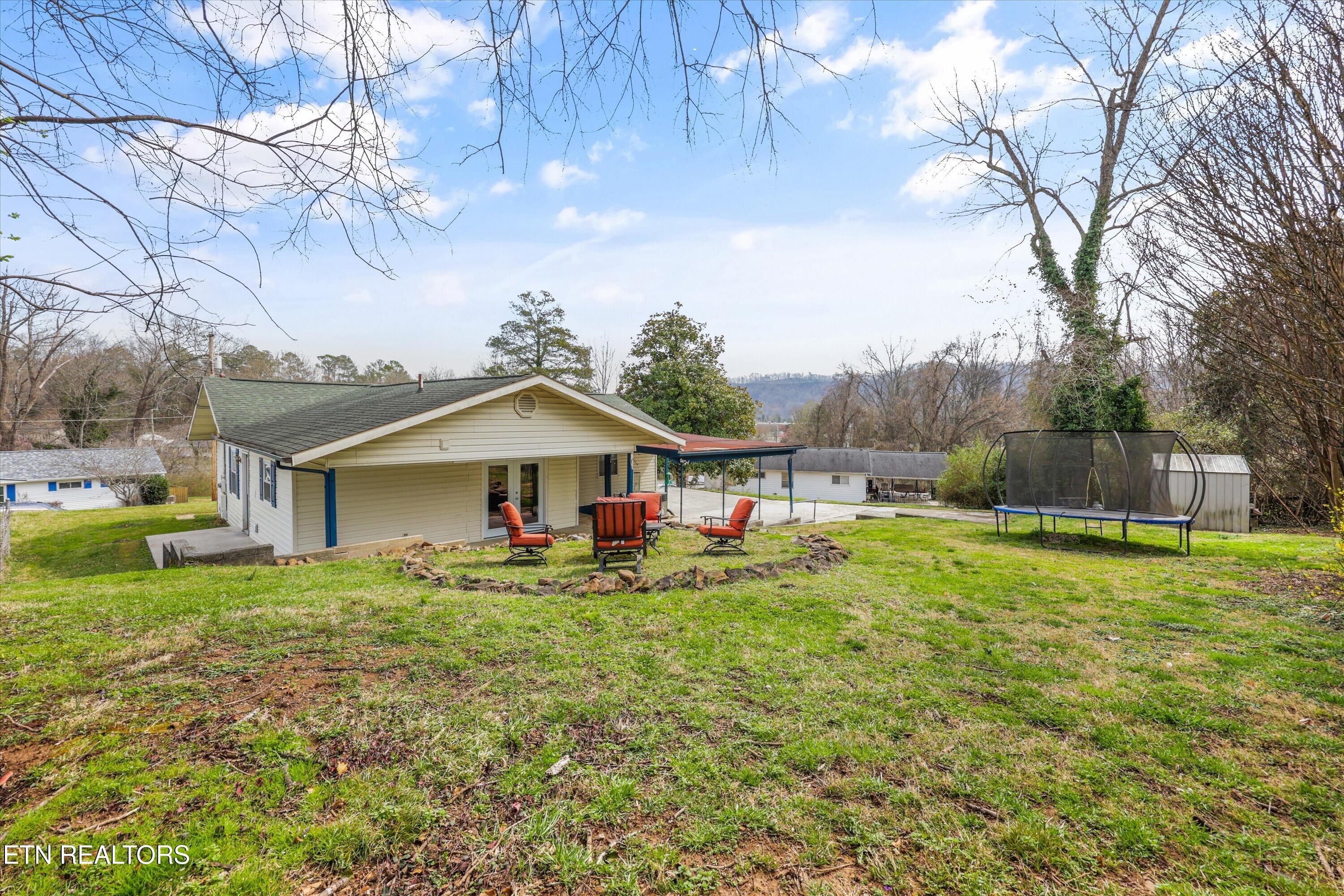 127 Athens Road Oak Ridge TN 37830