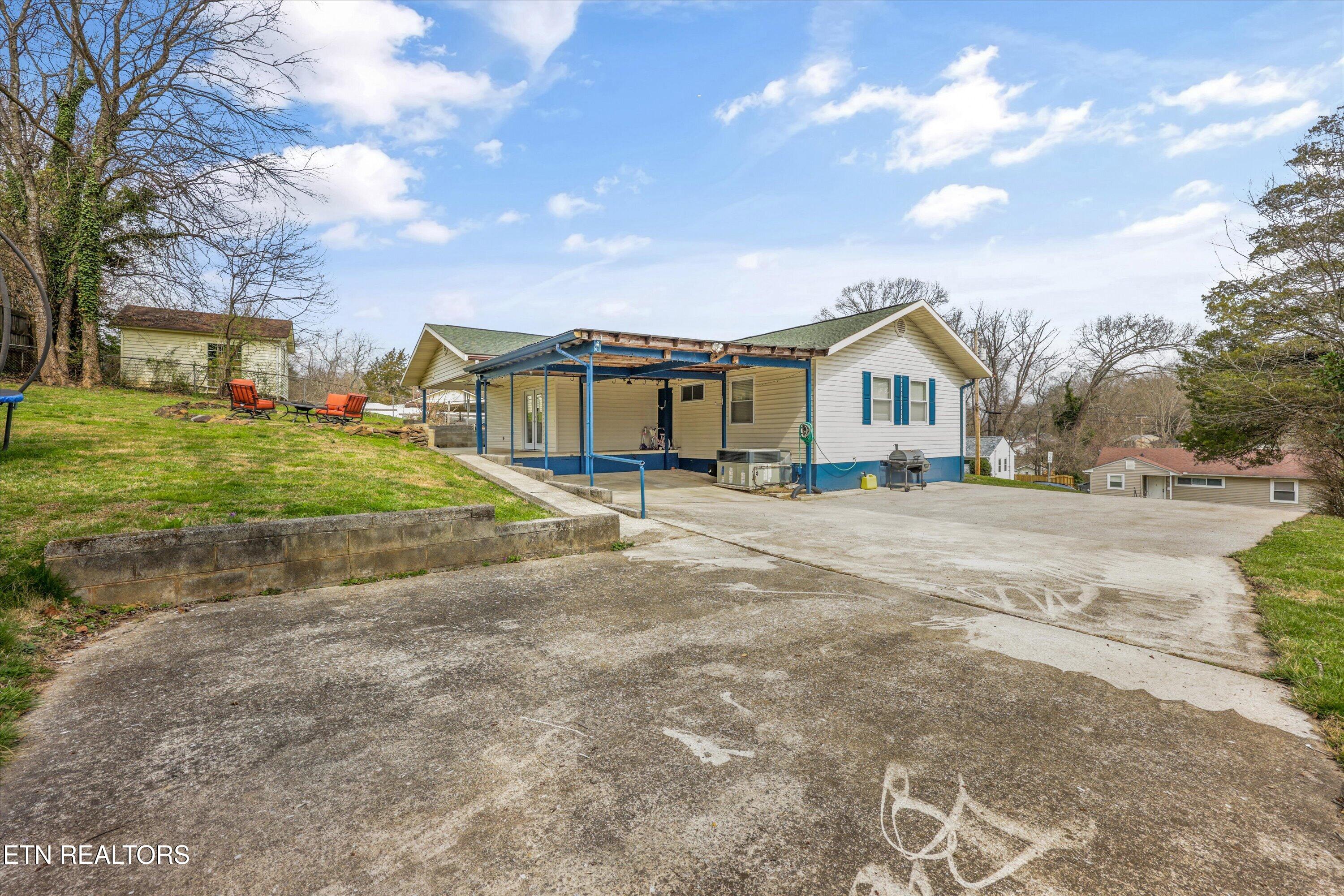 127 Athens Road Oak Ridge TN 37830