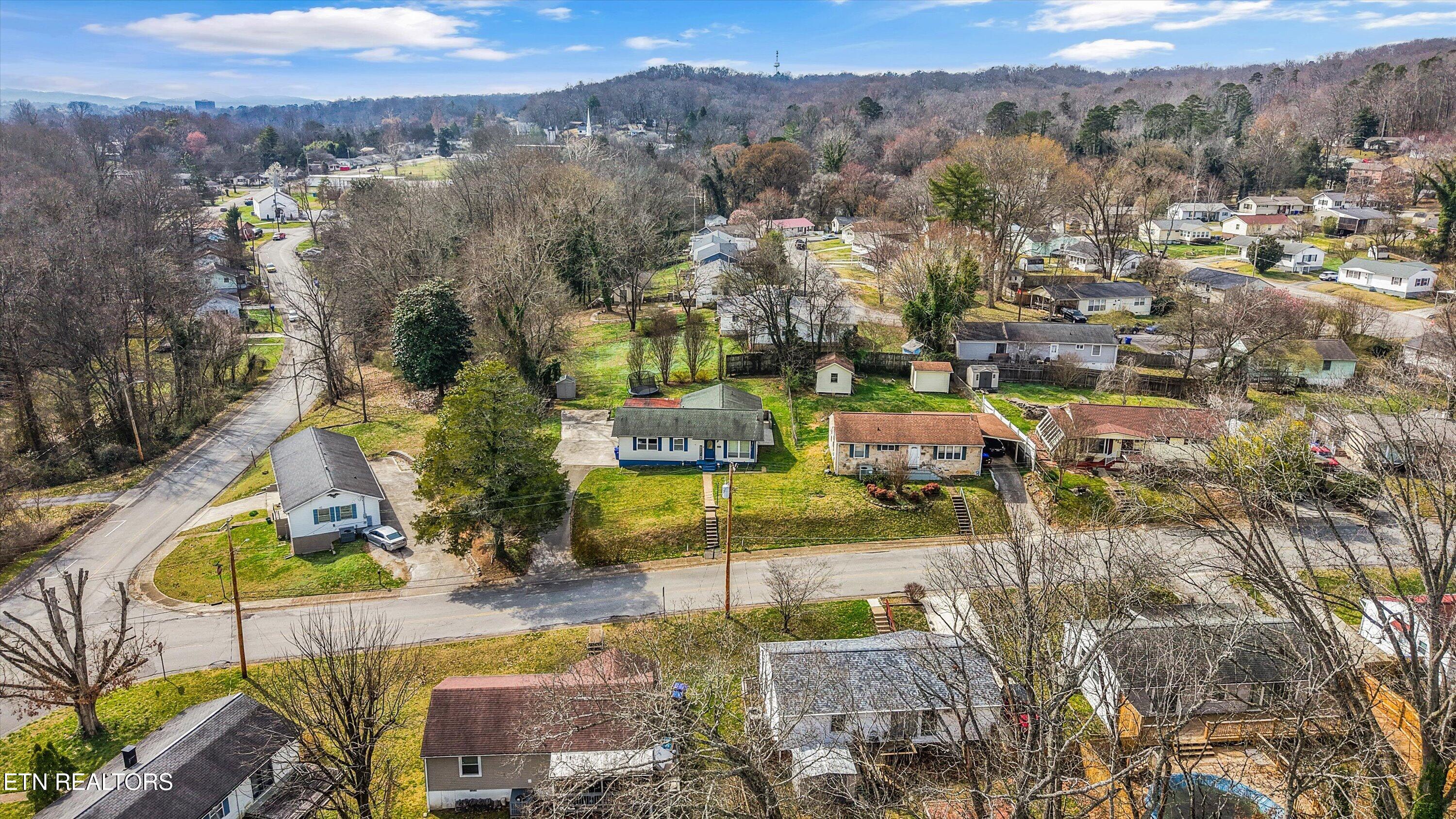 127 Athens Road Oak Ridge TN 37830