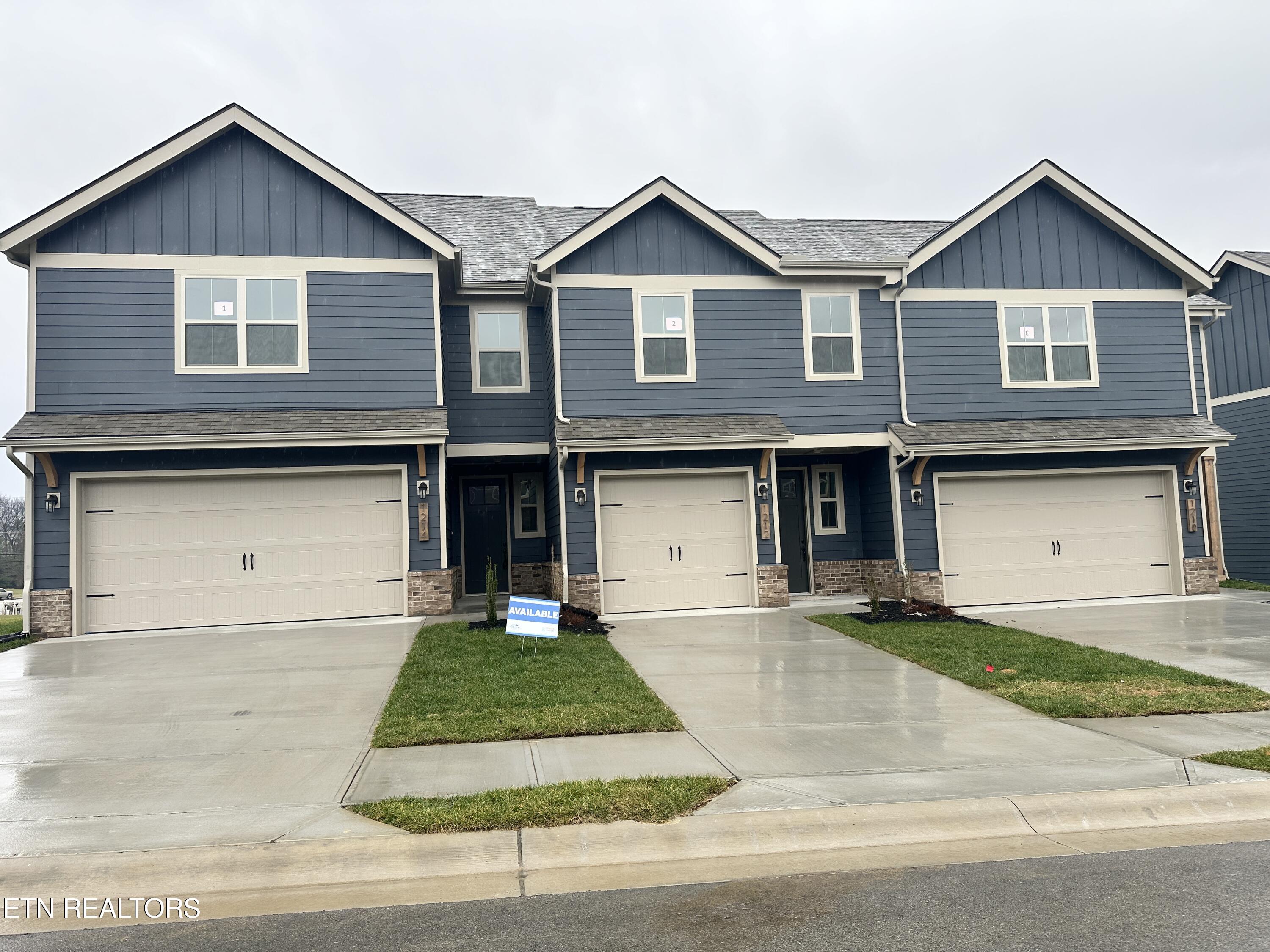 1212 Mountain Quail Circle Maryville TN 37801