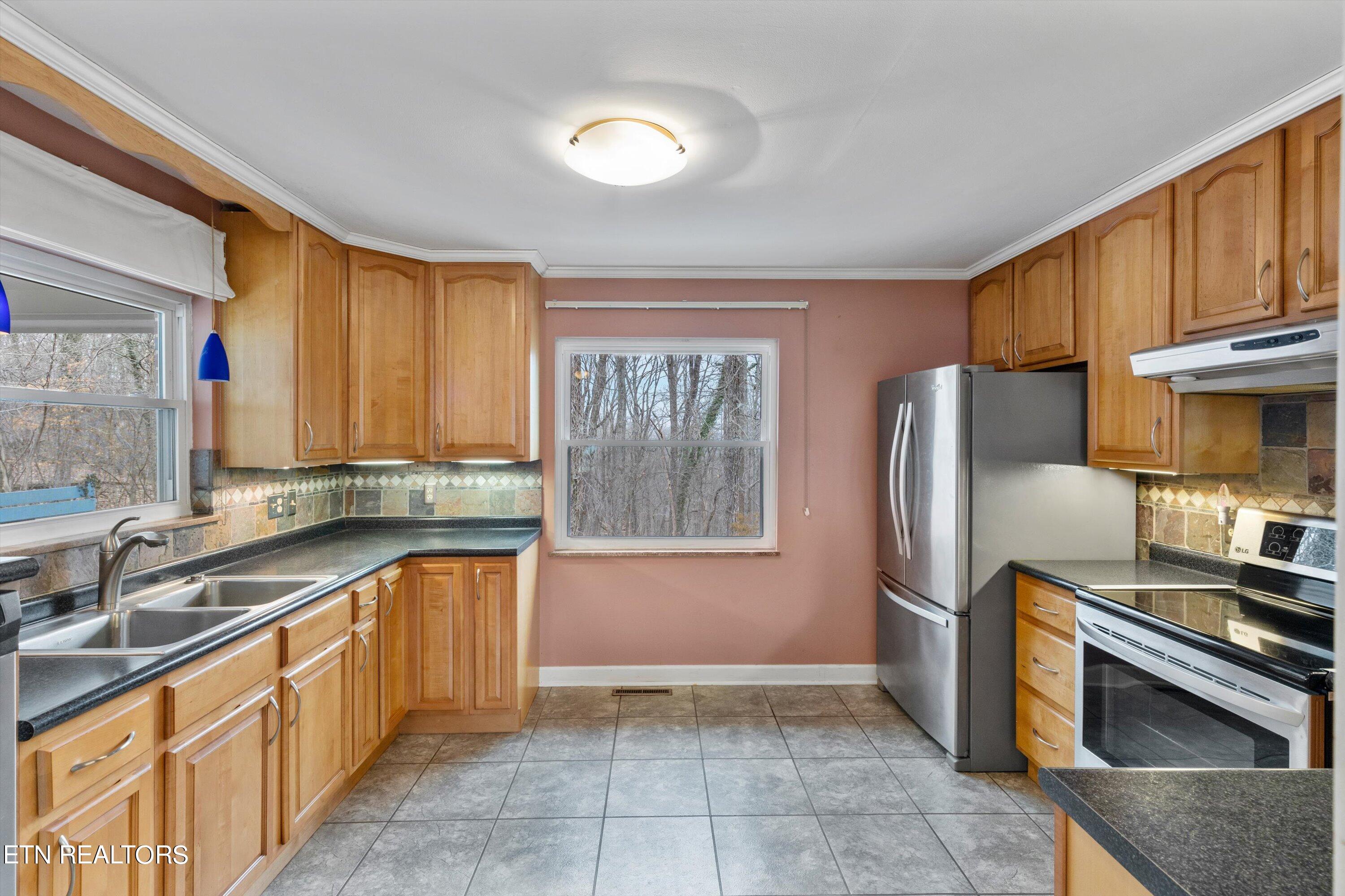 790 W Outer Drive Oak Ridge TN 37830