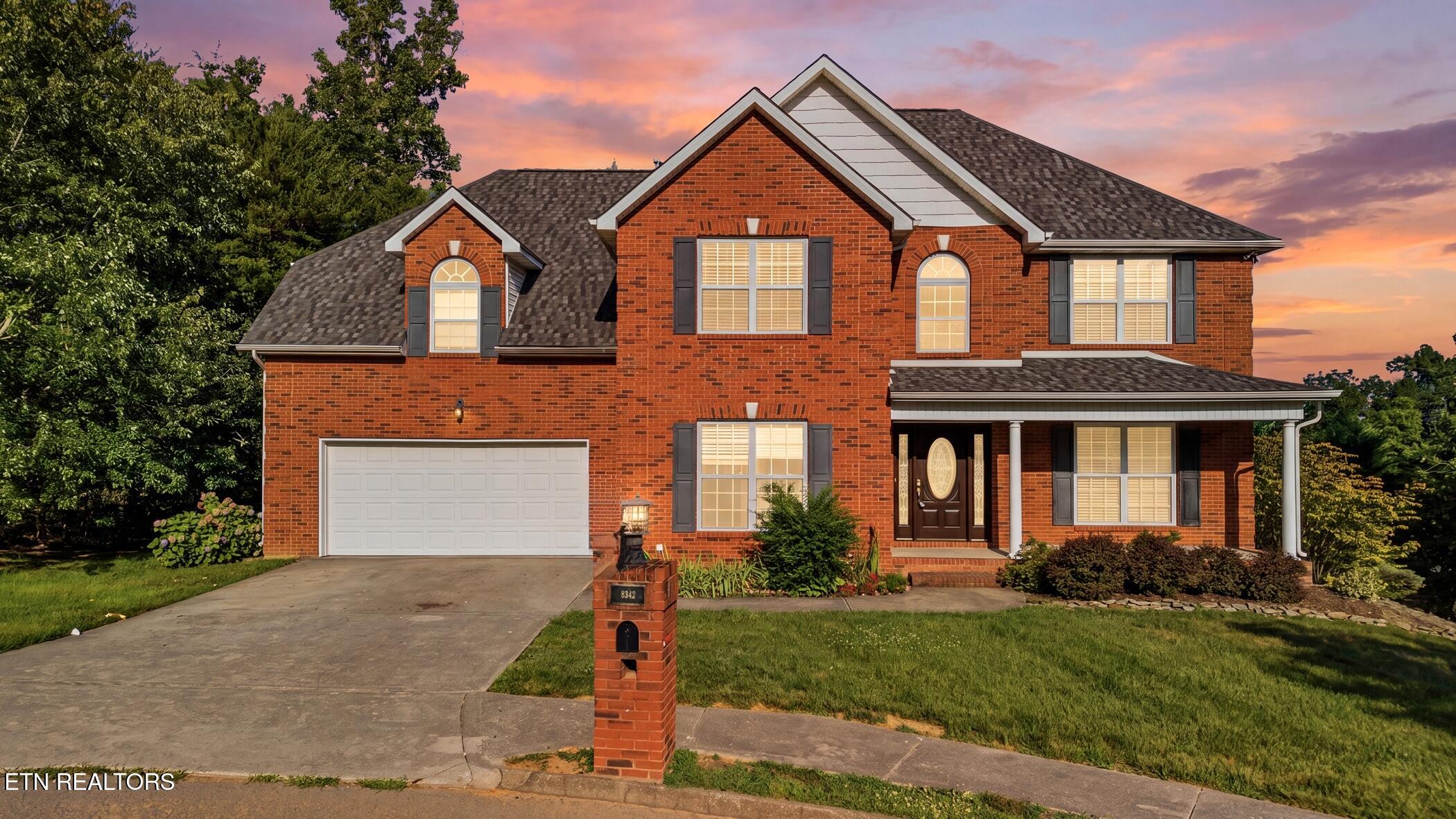 8342 Bay Garden Knoxville TN 37938