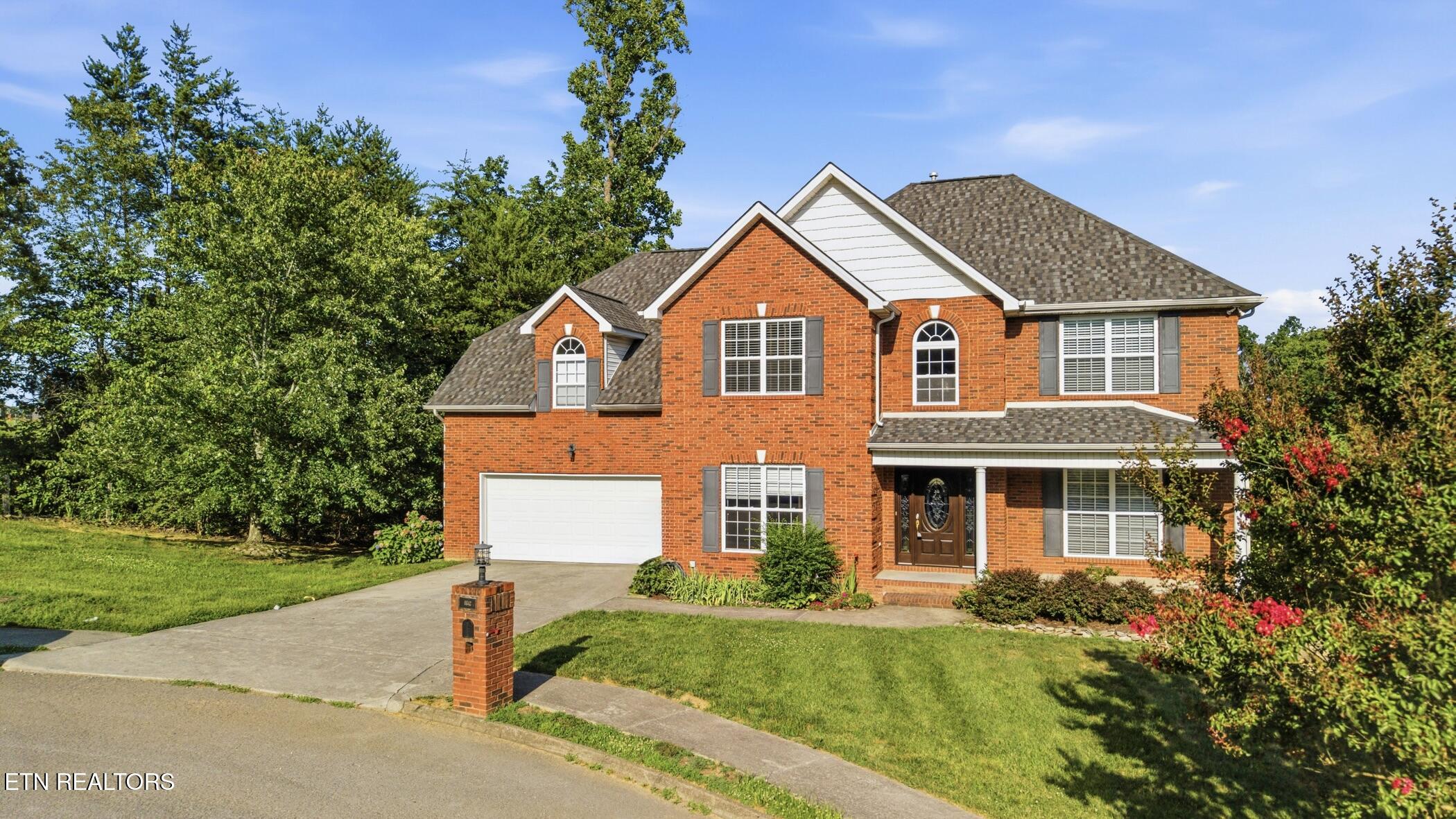 8342 Bay Garden Knoxville TN 37938