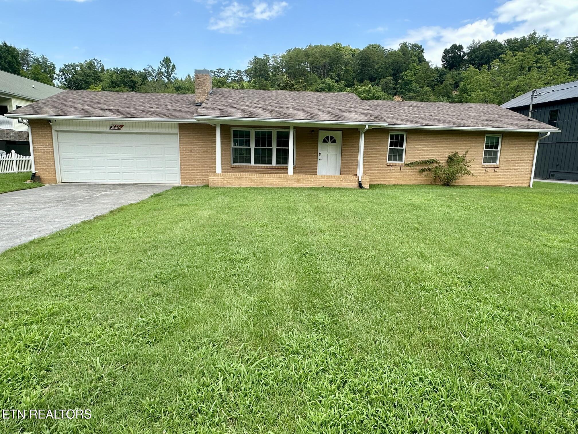 2669 High Valley Drive Pigeon Forge TN 37863