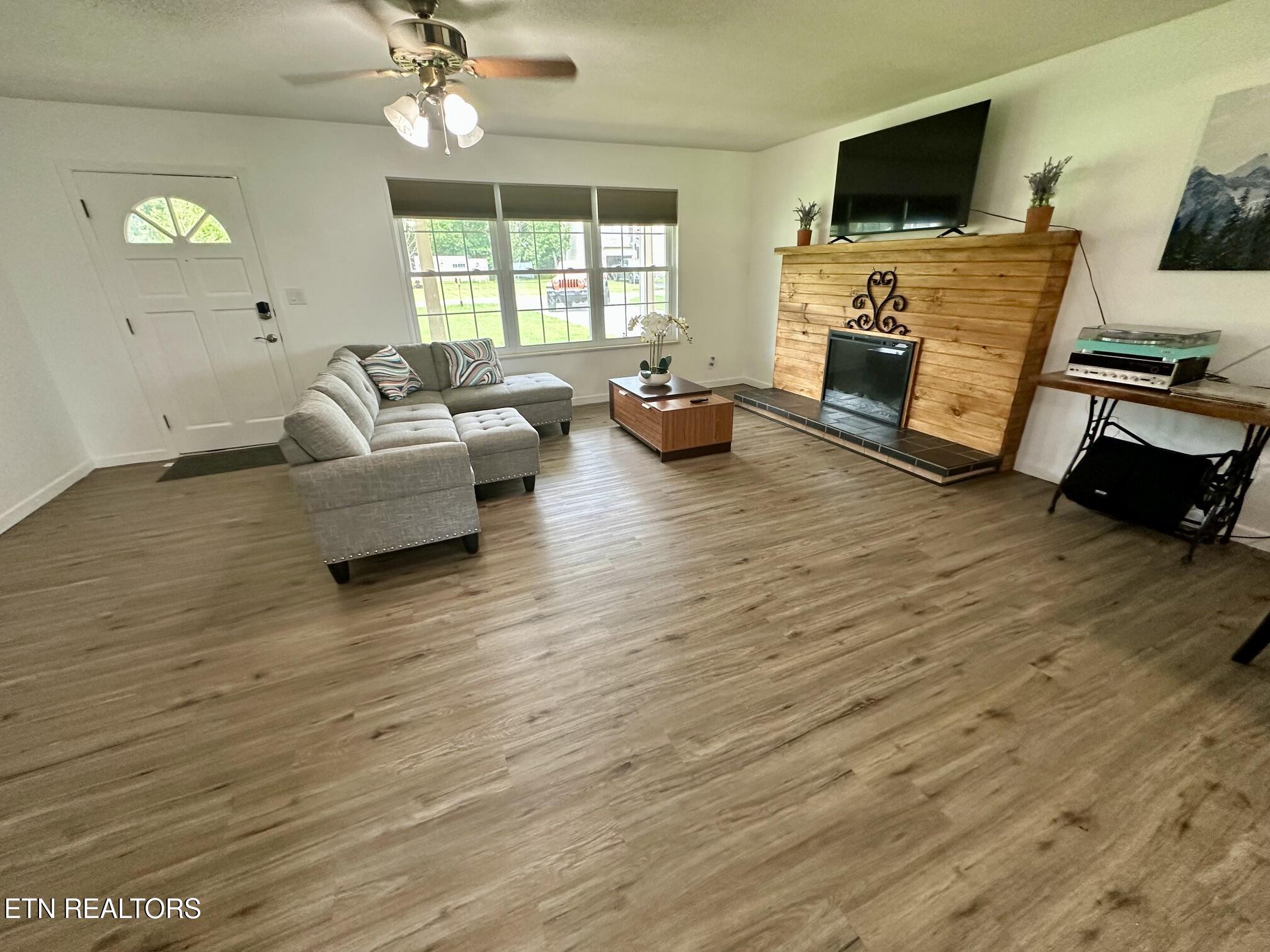 2669 High Valley Drive Pigeon Forge TN 37863