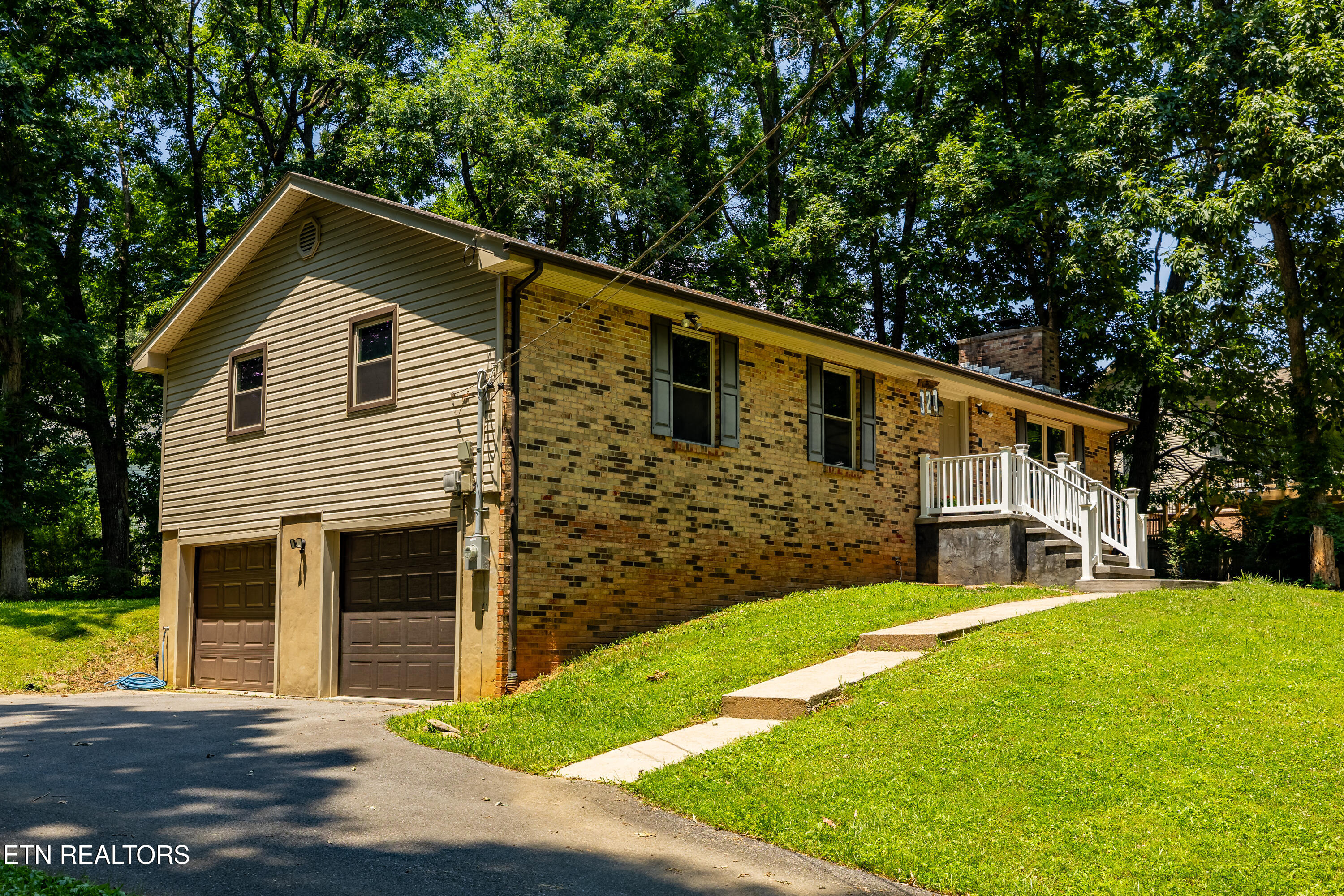 323 Seymour Heights Drive Seymour TN 37865