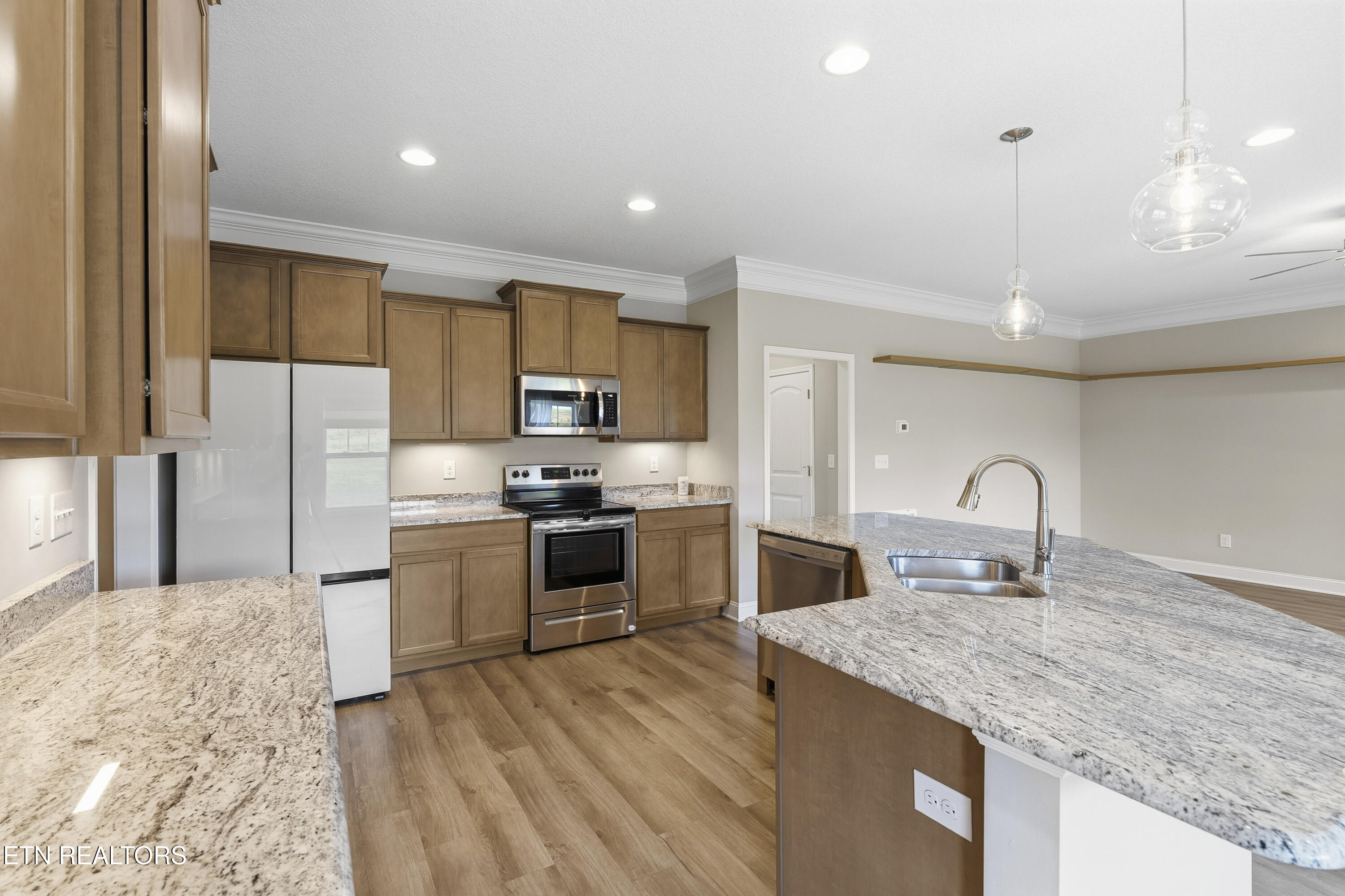 2154 Tributary Drive Sevierville TN 37876