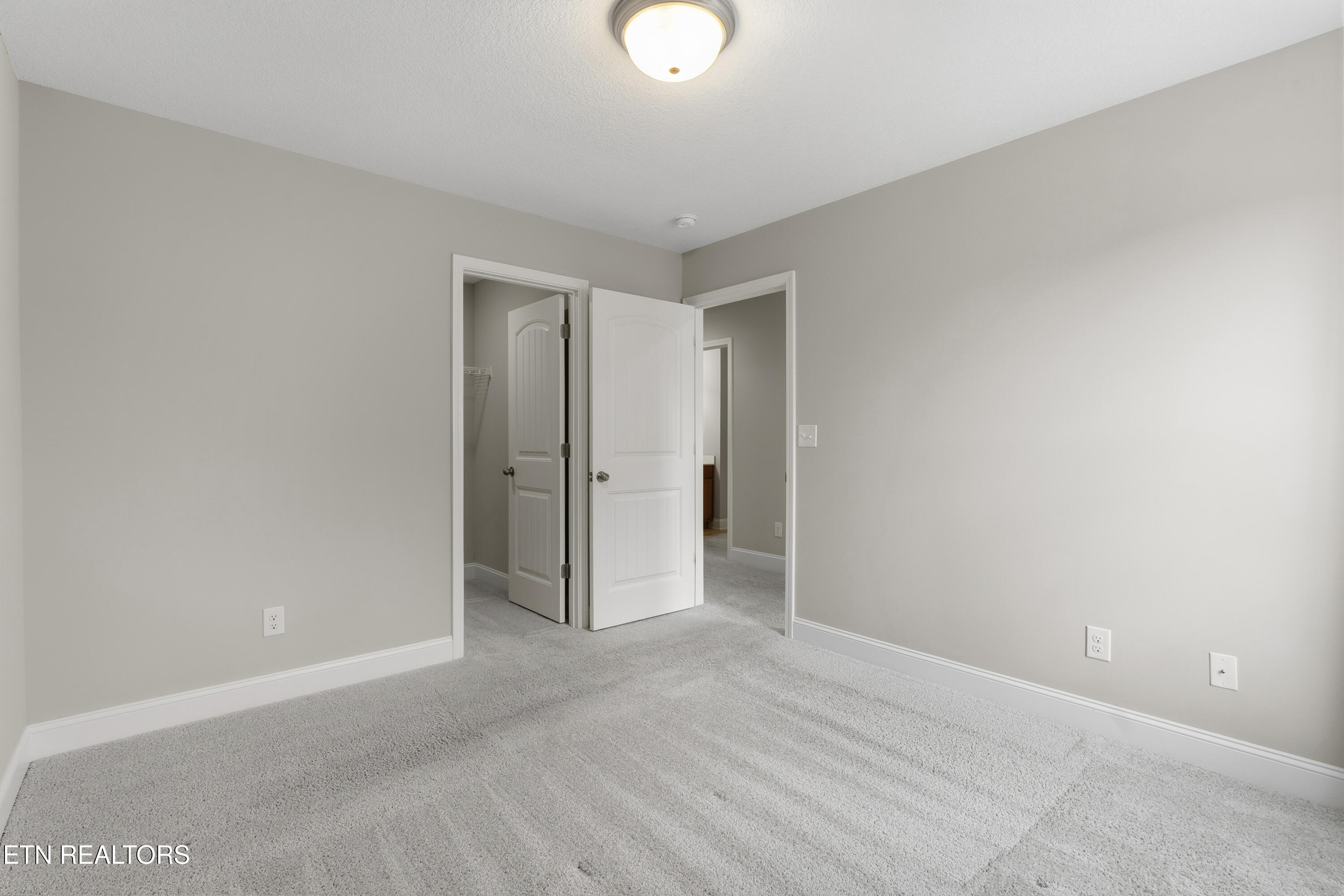 2154 Tributary Drive Sevierville TN 37876