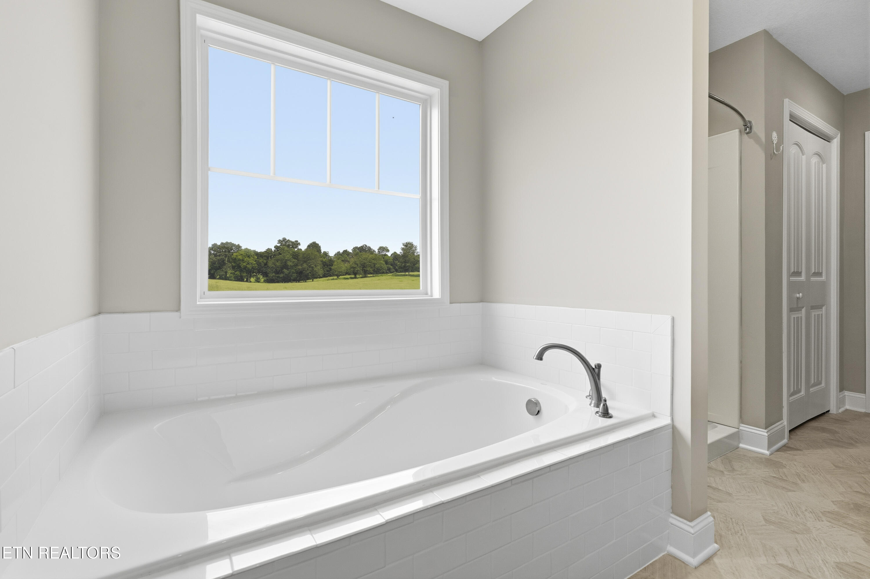 2154 Tributary Drive Sevierville TN 37876