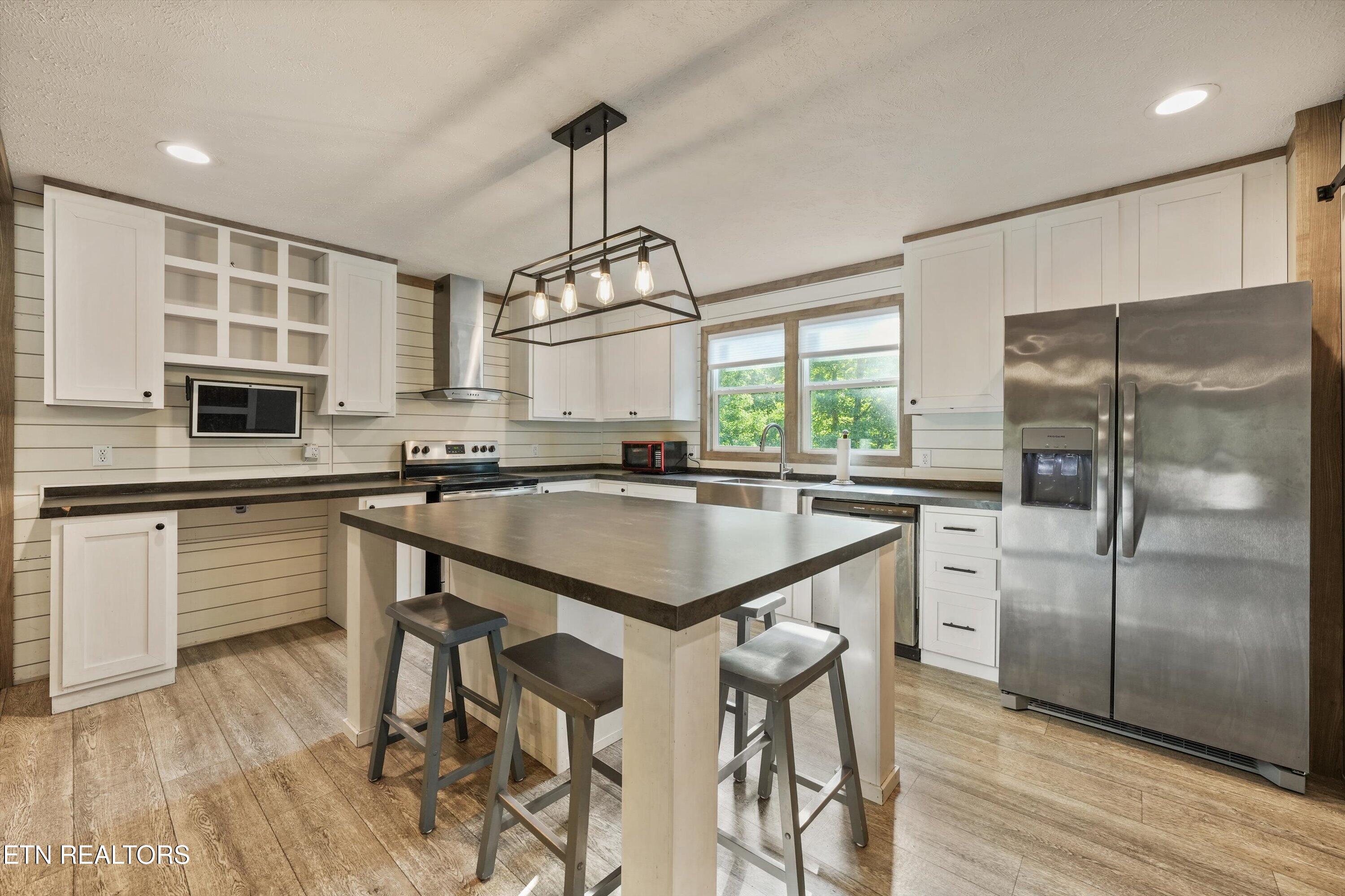 282 Lawhon Farm Road Loudon TN 37774