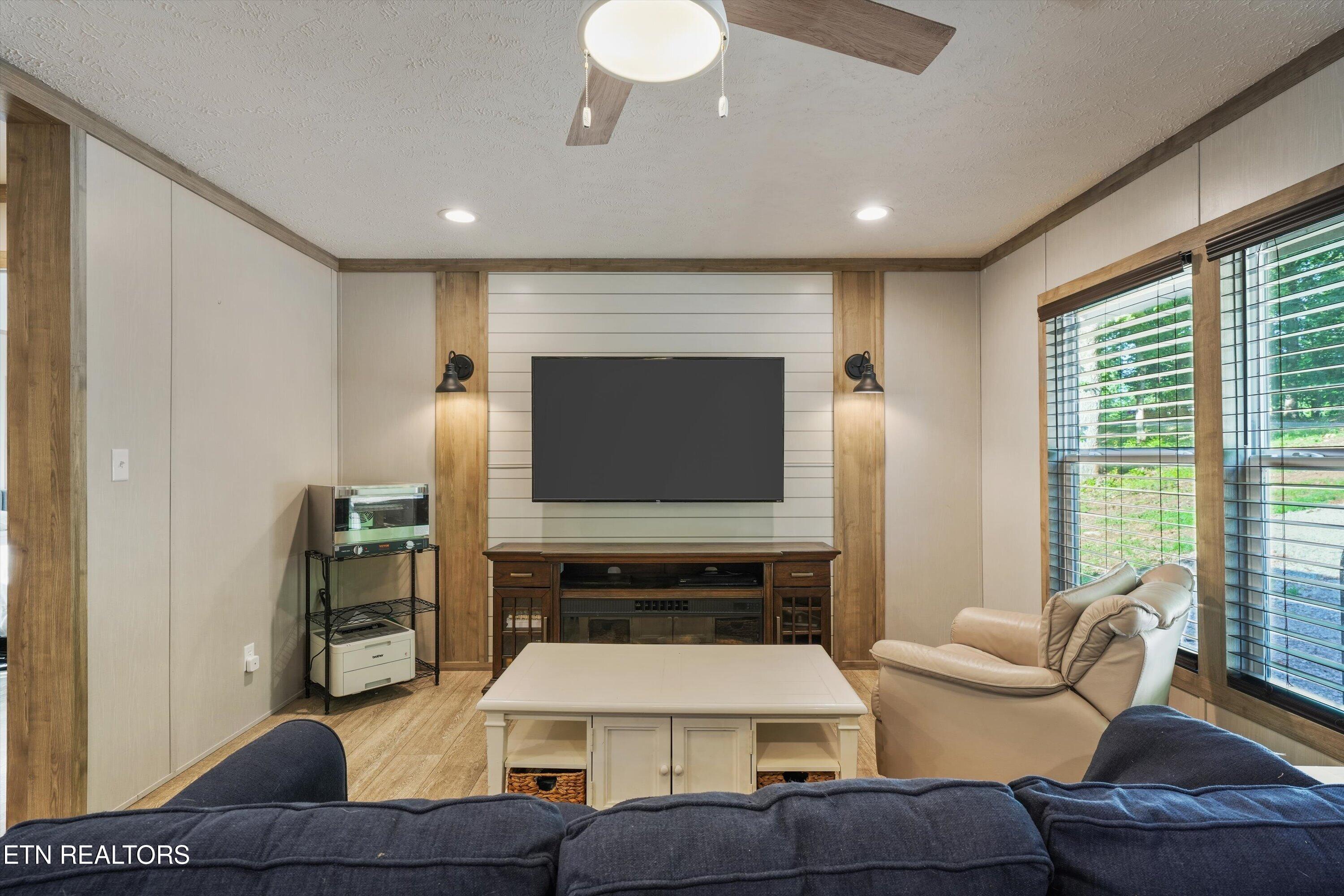 282 Lawhon Farm Road Loudon TN 37774
