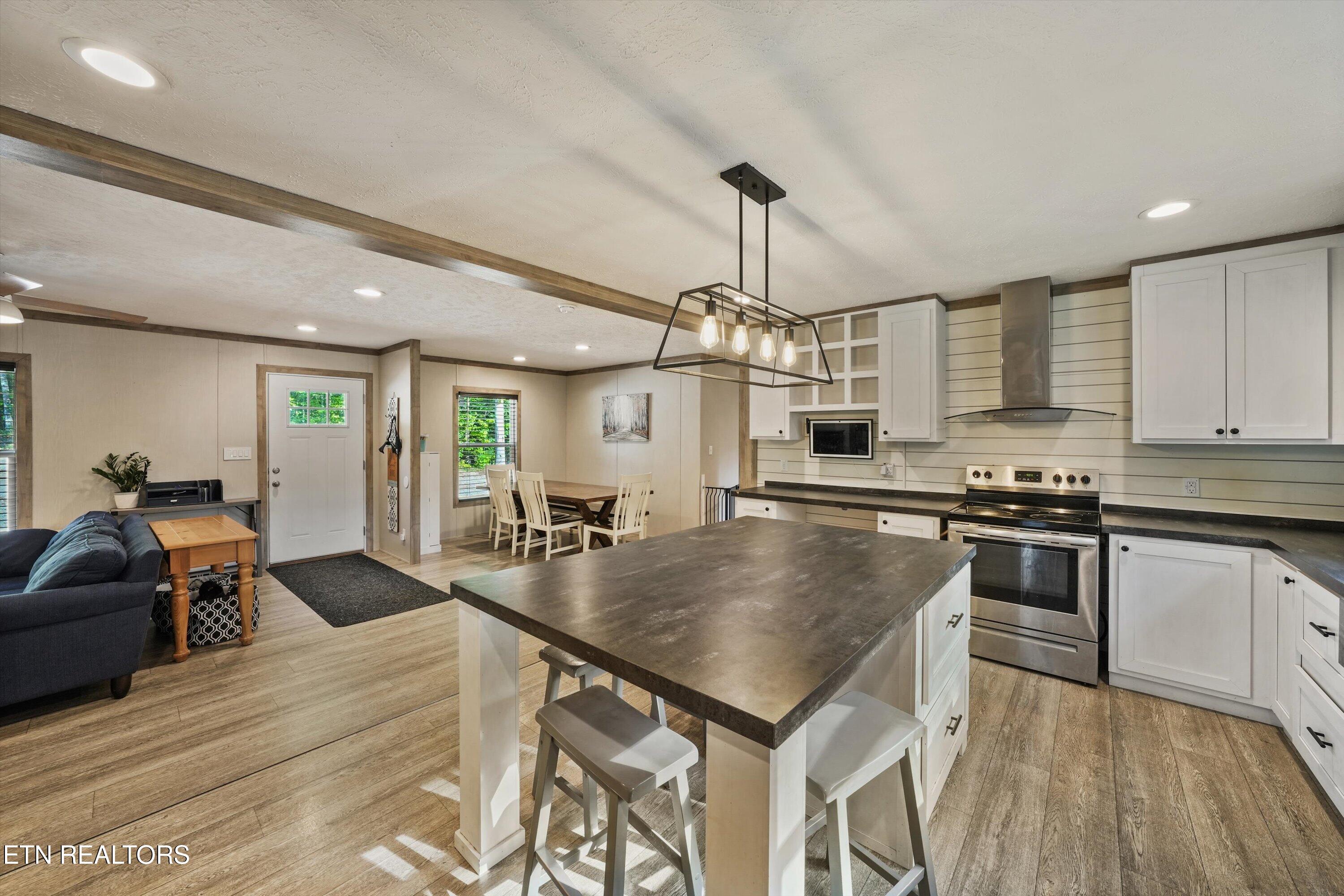 282 Lawhon Farm Road Loudon TN 37774