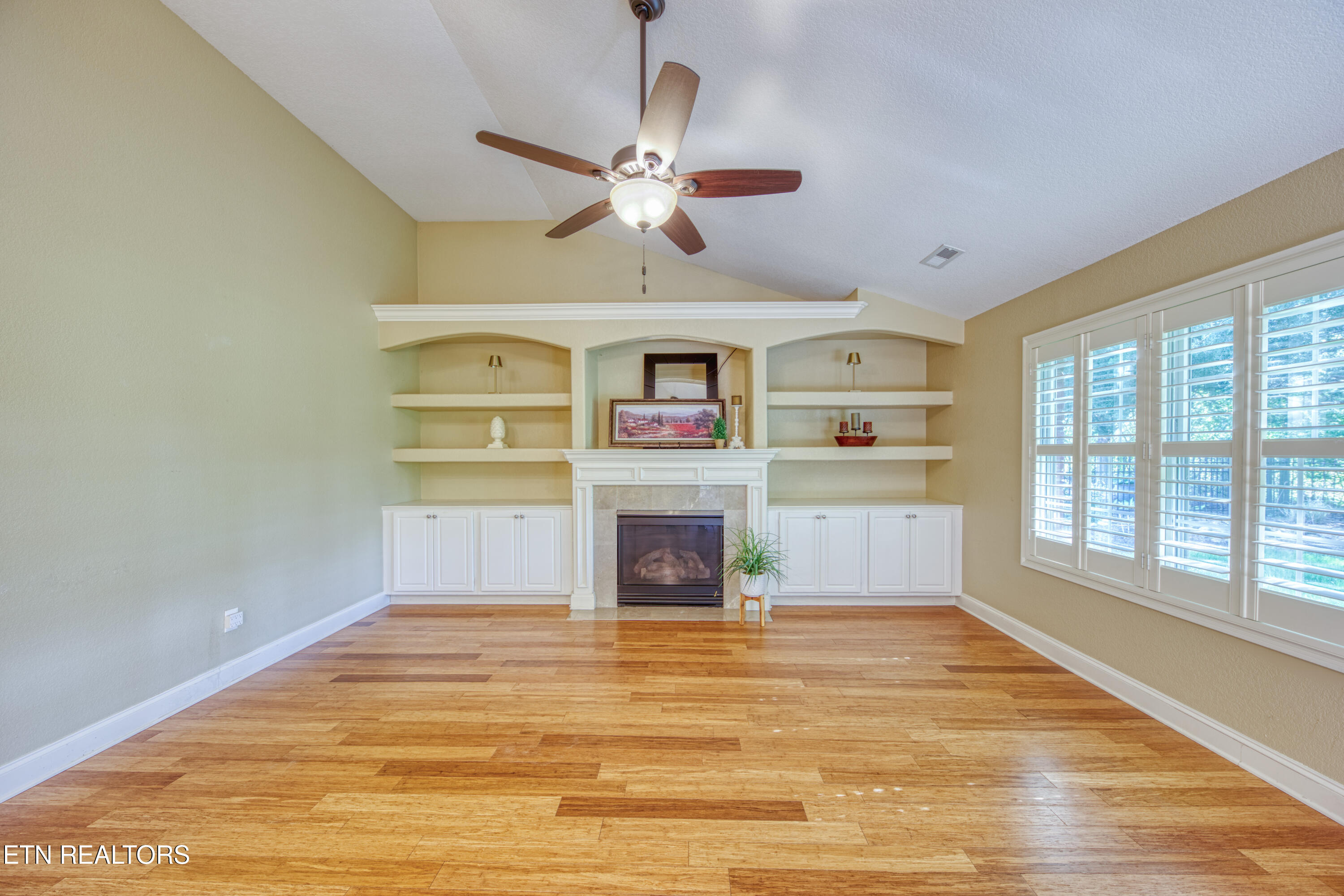 12240 Mossy Point Way Knoxville TN 37922