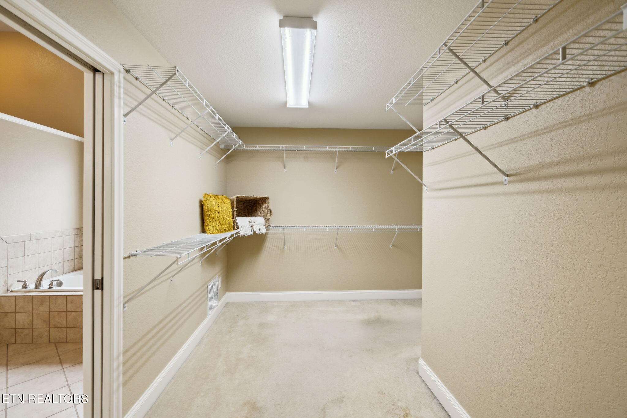 12240 Mossy Point Way Knoxville TN 37922