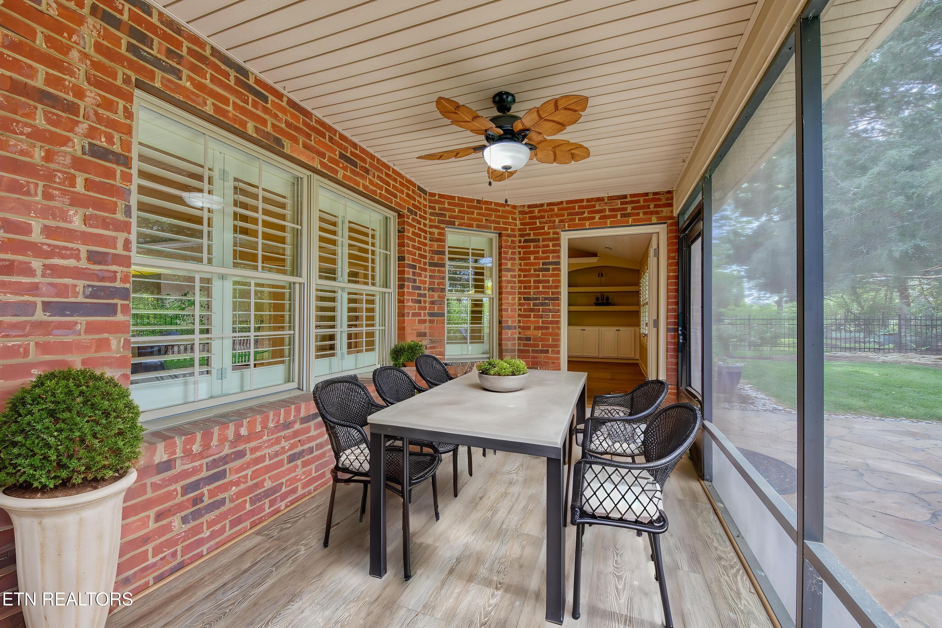 12240 Mossy Point Way Knoxville TN 37922