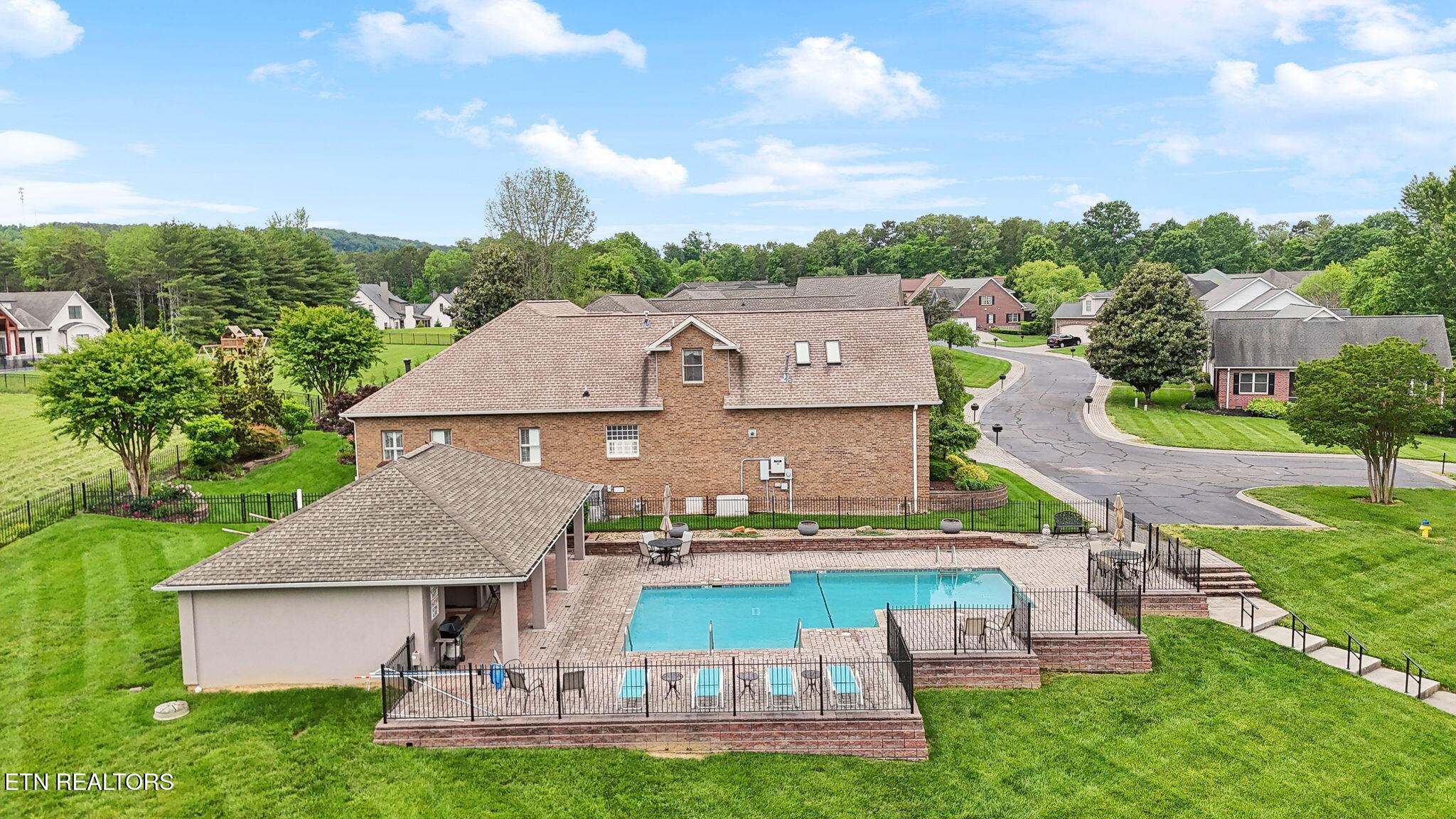 12240 Mossy Point Way Knoxville TN 37922