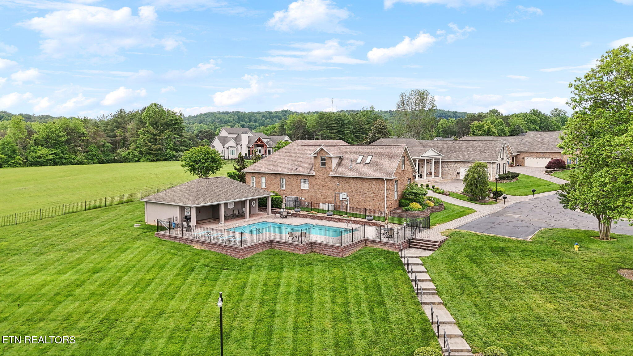 12240 Mossy Point Way Knoxville TN 37922