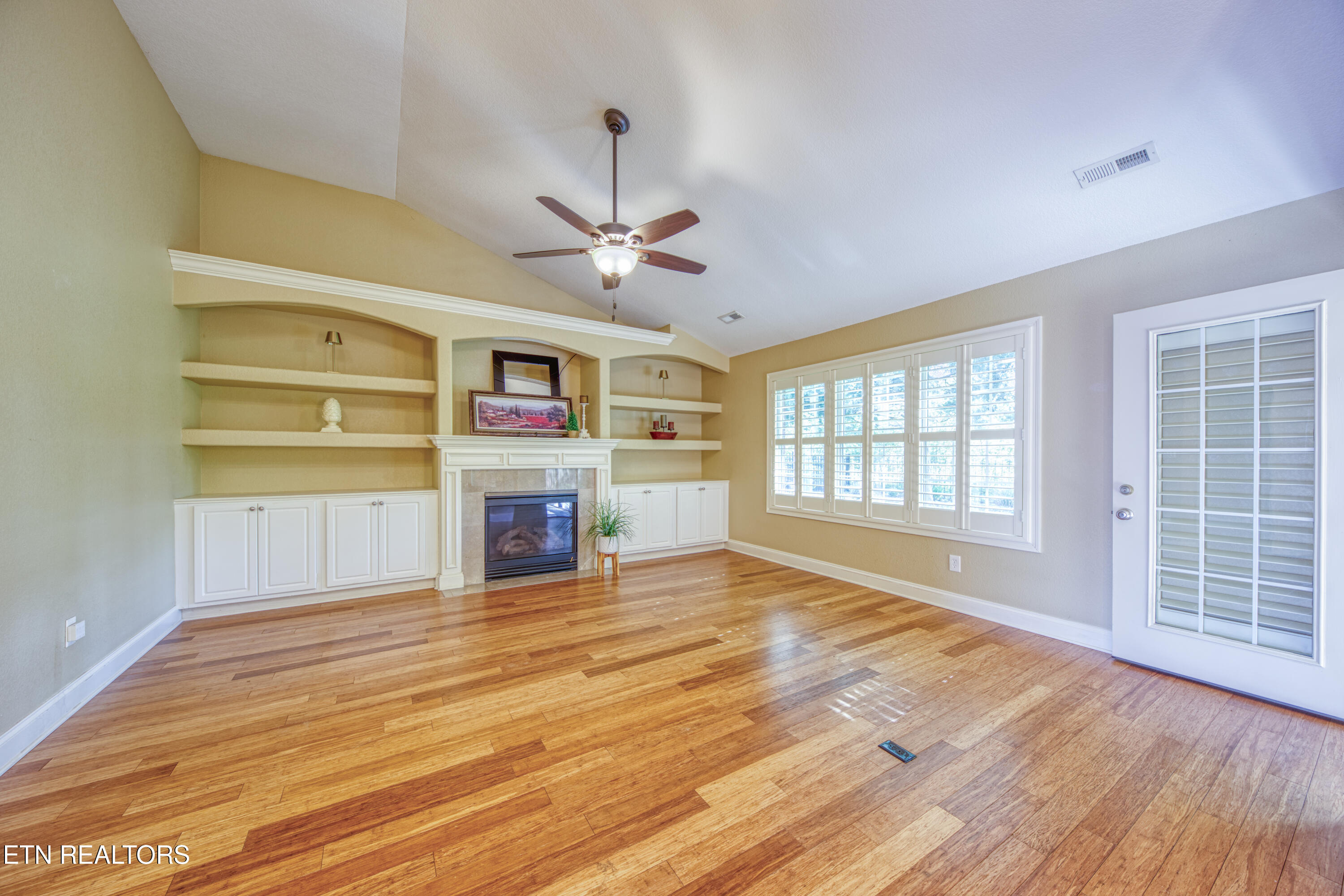 12240 Mossy Point Way Knoxville TN 37922