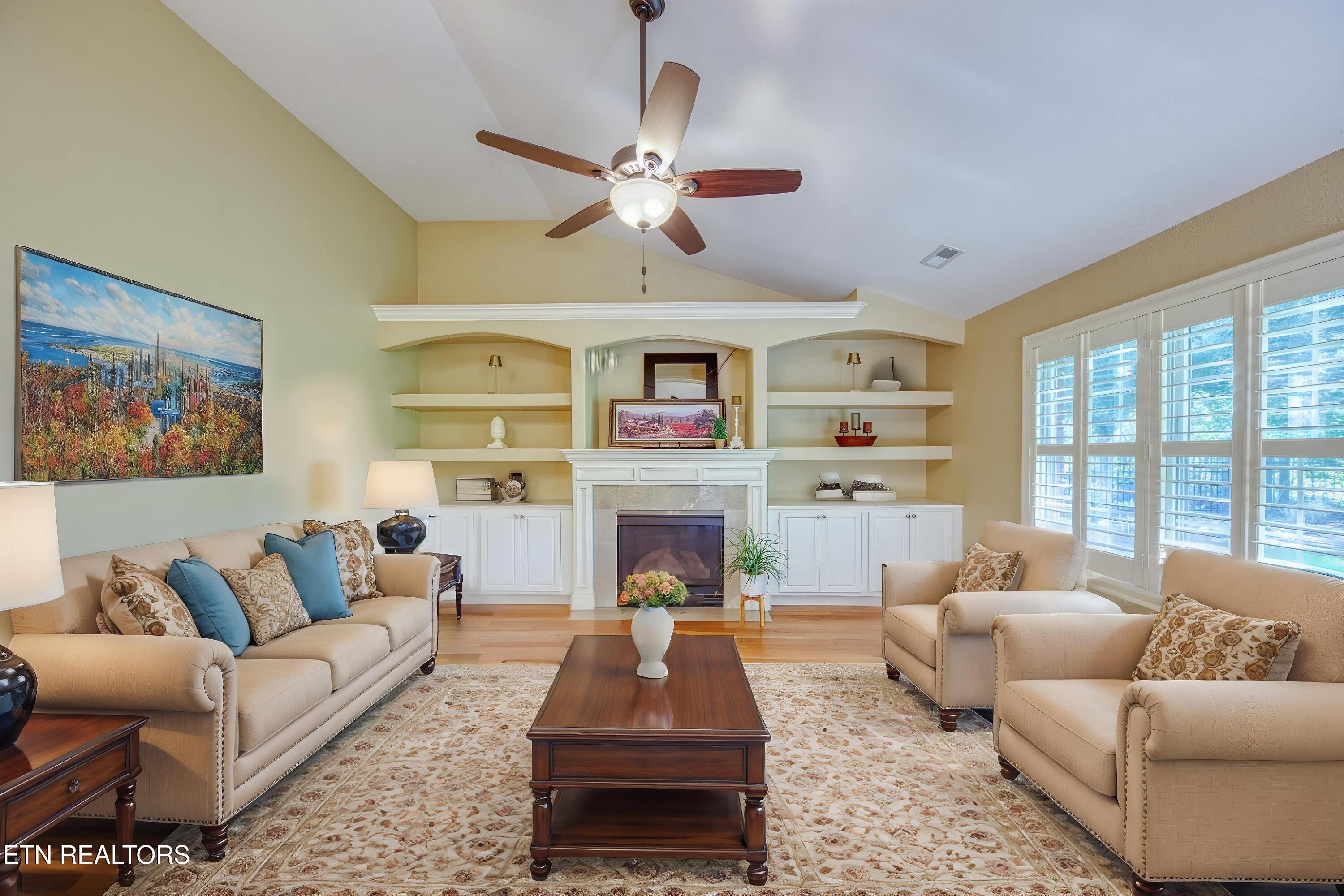 12240 Mossy Point Way Knoxville TN 37922