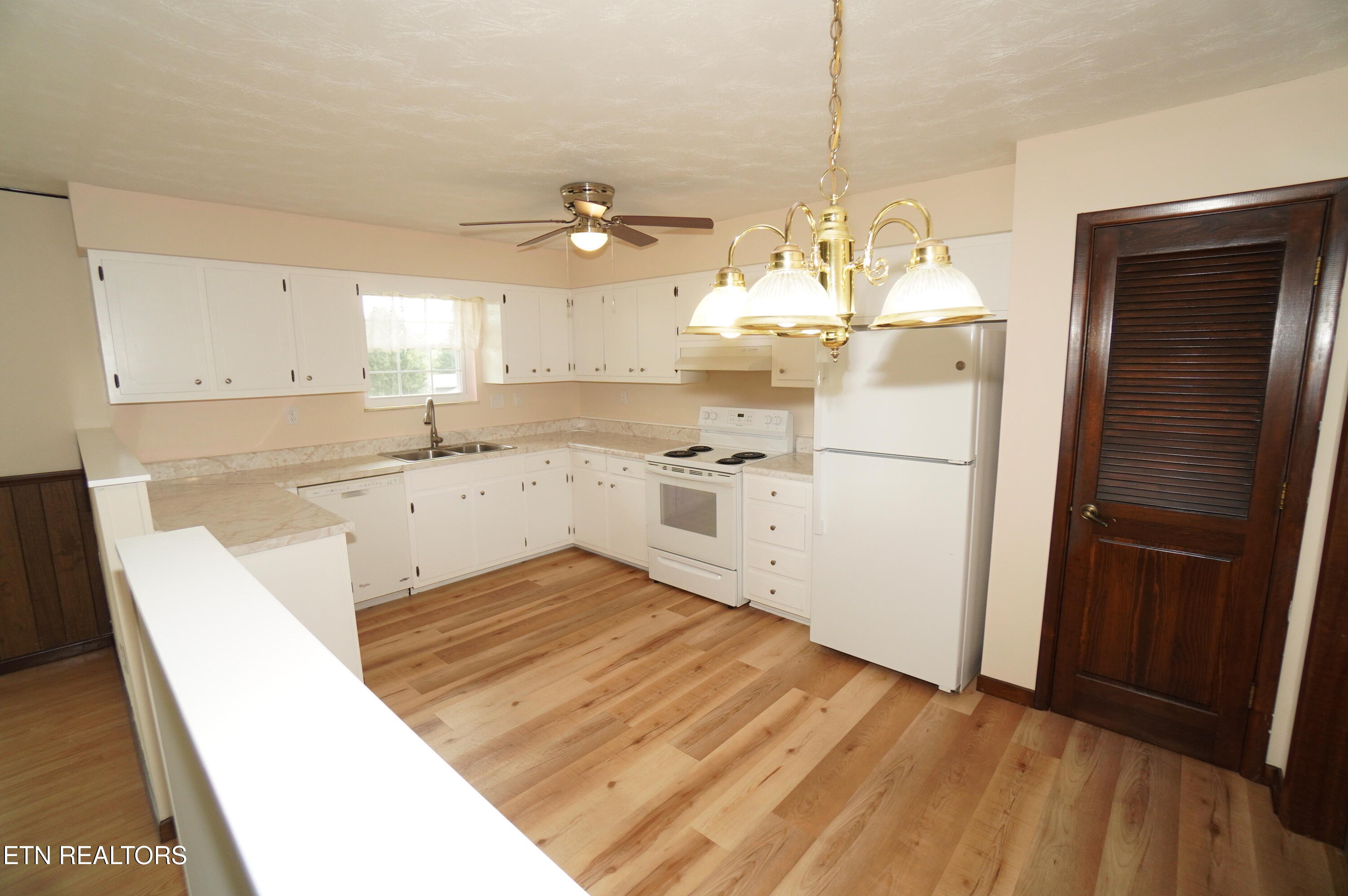 633 Shaver Drive Talbott TN 37877