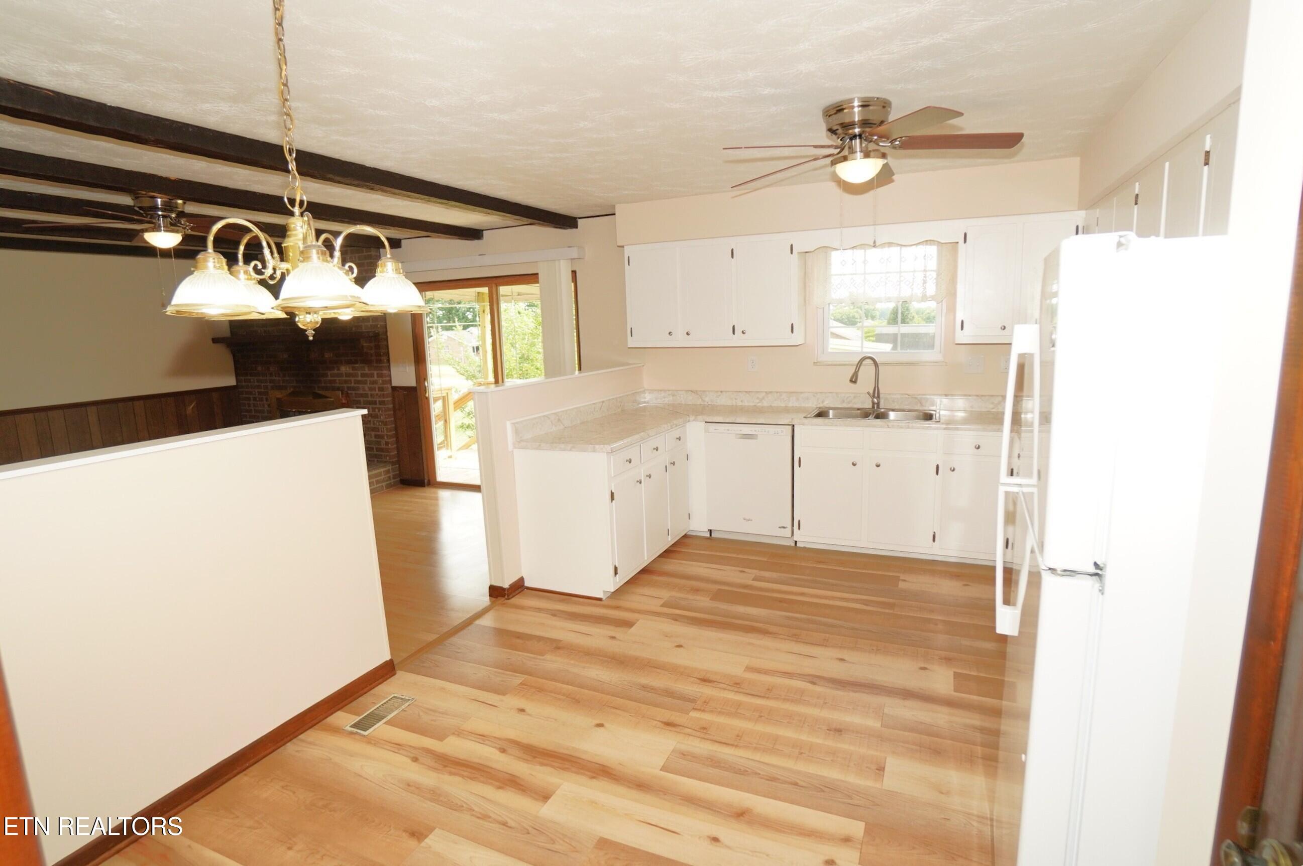 633 Shaver Drive Talbott TN 37877